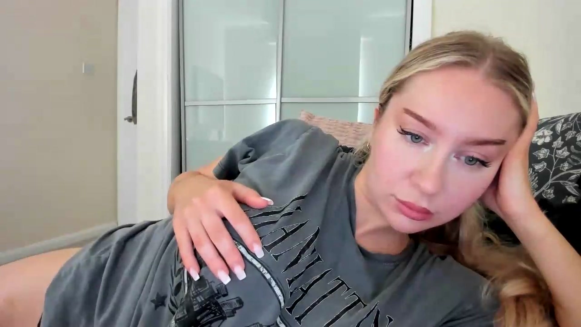Gallery image thumbnail from British_Cutie's myfreecams stream on, 08/23/2026, 10:43 image 13 of 20