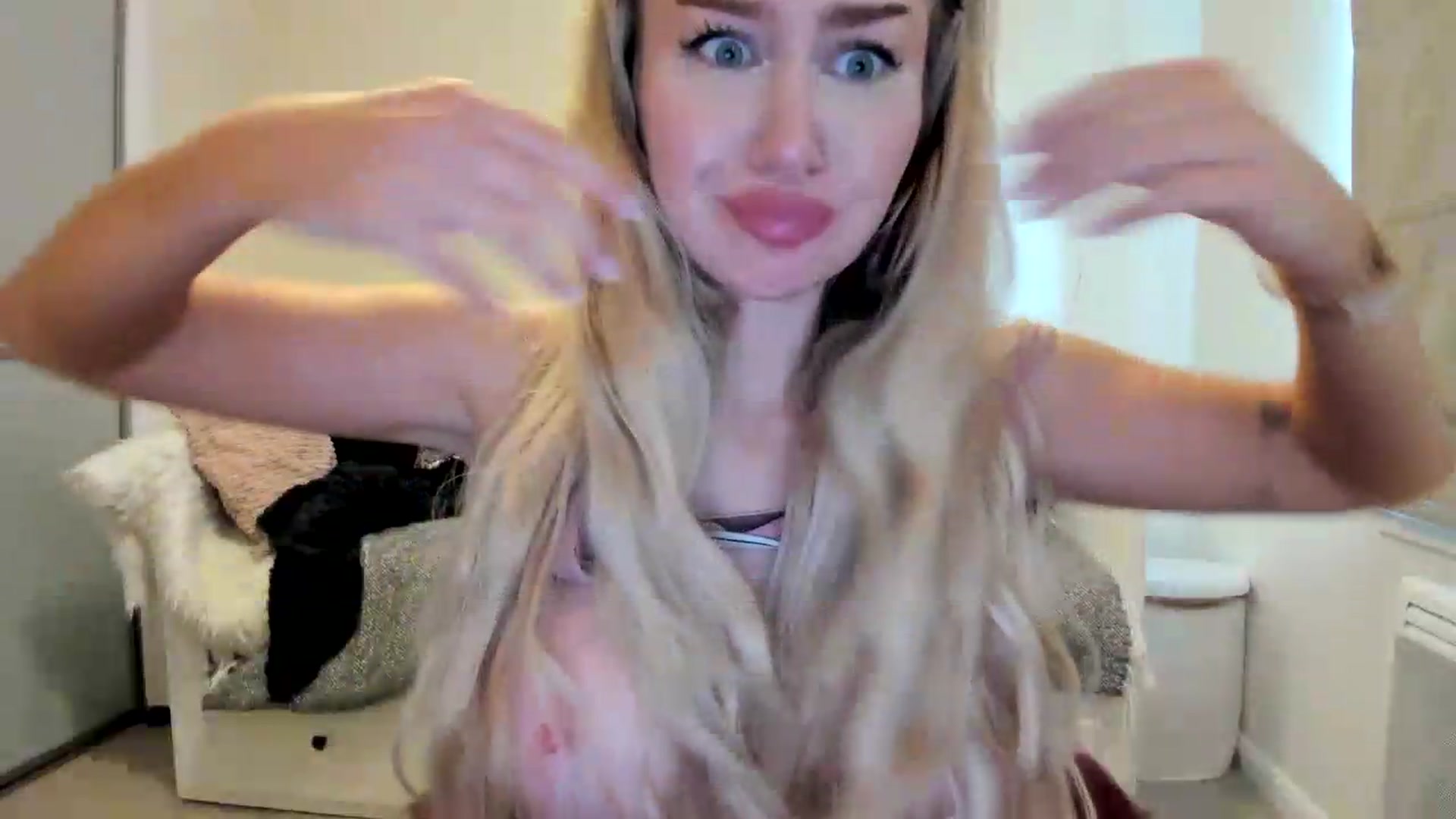 Gallery image thumbnail from British_Cutie's myfreecams stream on, 08/24/2026, 18:02 image 7 of 20