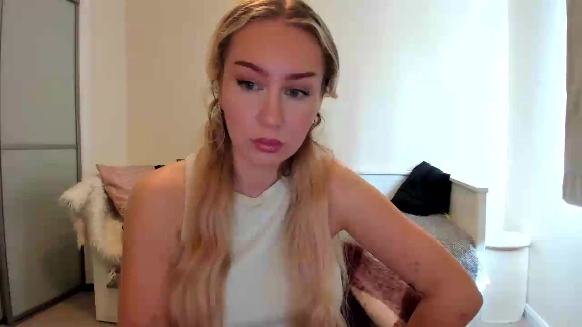 Gallery image thumbnail from British_Cutie's myfreecams stream on, 08/26/2026, 17:57 image 2 of 20