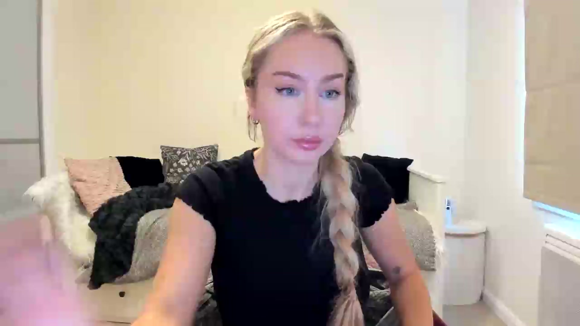 Gallery image thumbnail from British_Cutie's myfreecams stream on, 08/26/2026, 18:35 image 5 of 20