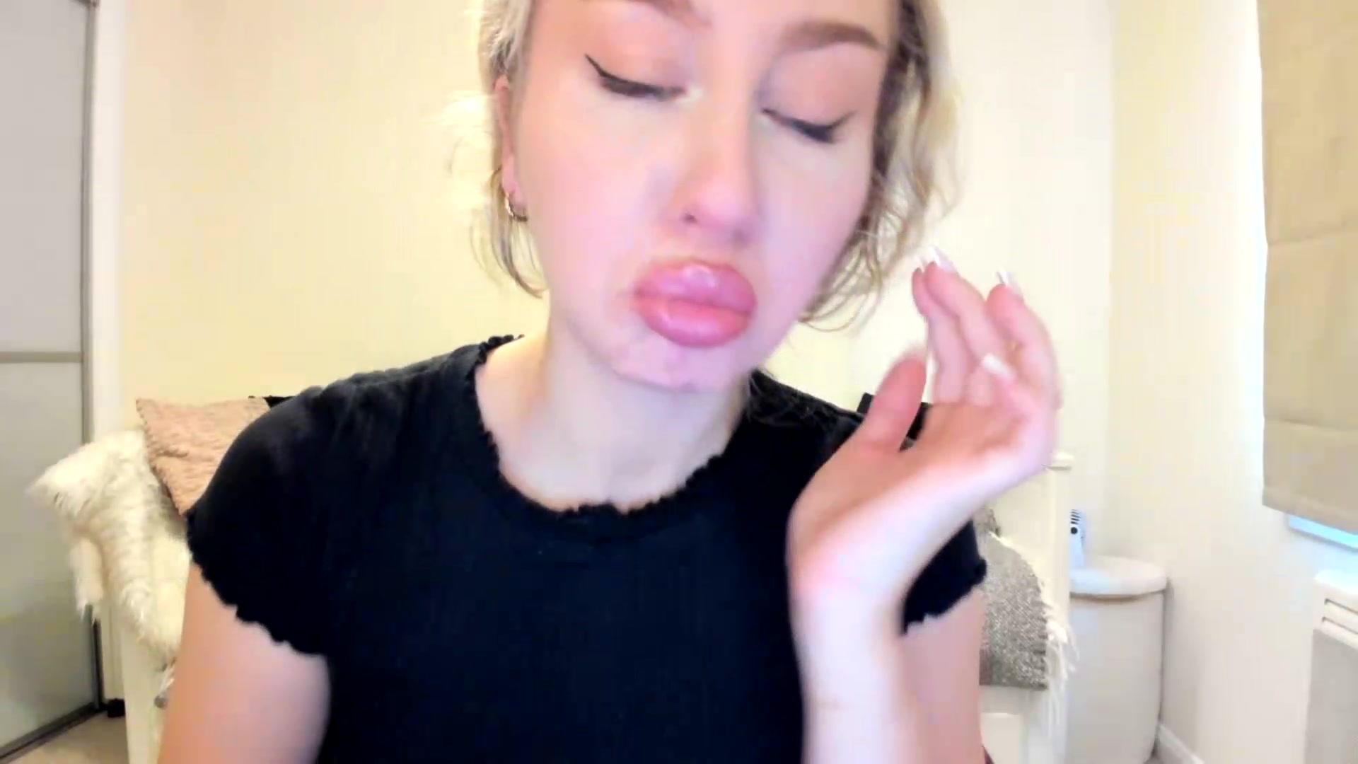 Gallery image thumbnail from British_Cutie's myfreecams stream on, 08/26/2026, 18:35 image 13 of 20