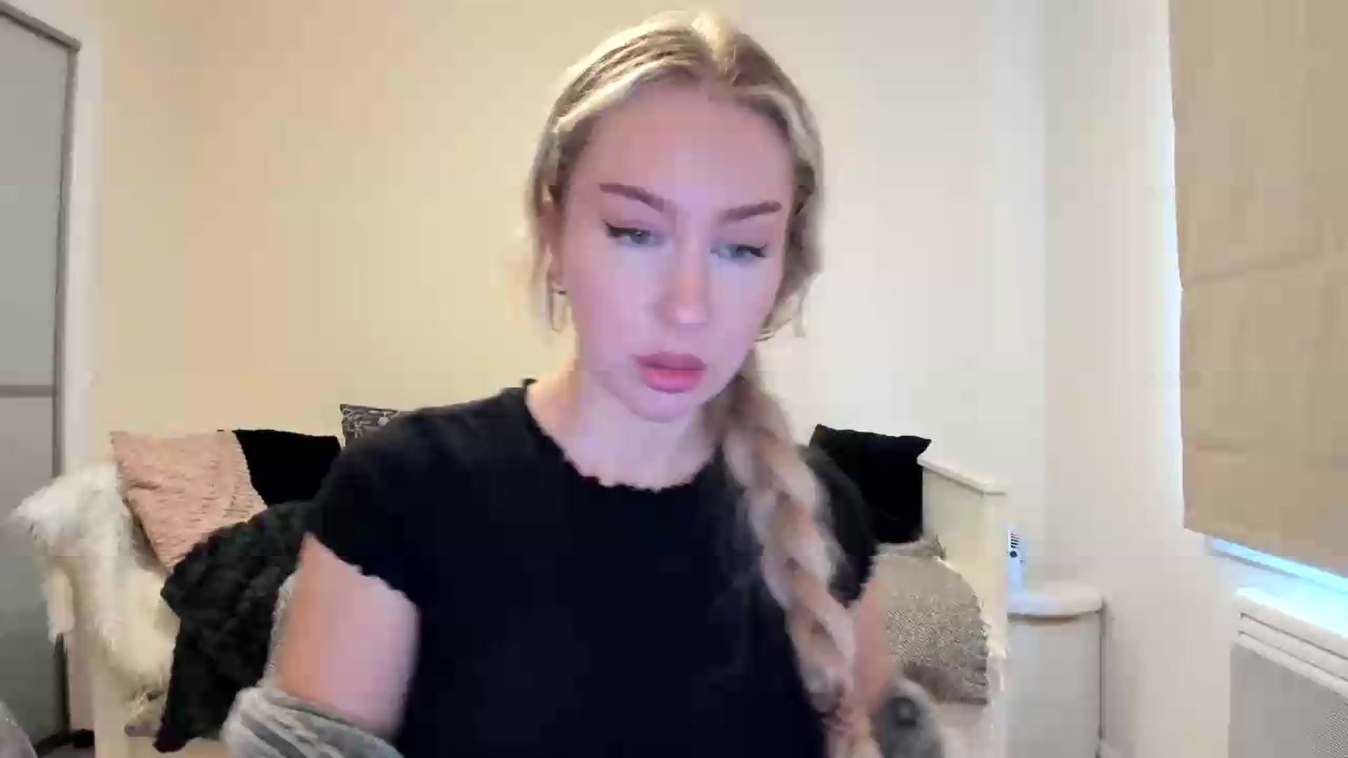 Gallery image thumbnail from British_Cutie's myfreecams stream on, 08/26/2026, 18:35 image 1 of 20