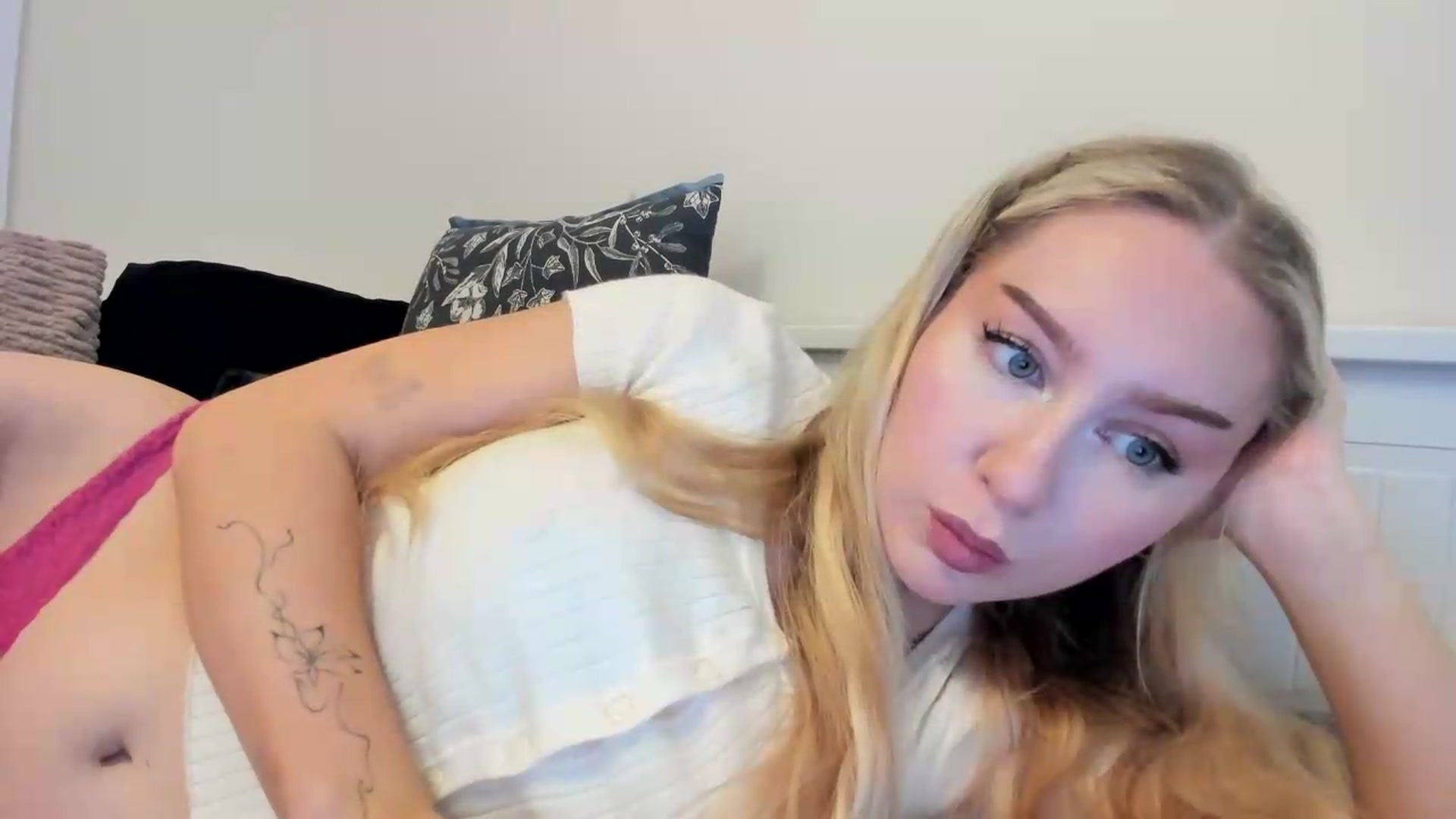 Gallery image thumbnail from British_Cutie's myfreecams stream on, 08/27/2026, 12:19 image 8 of 20