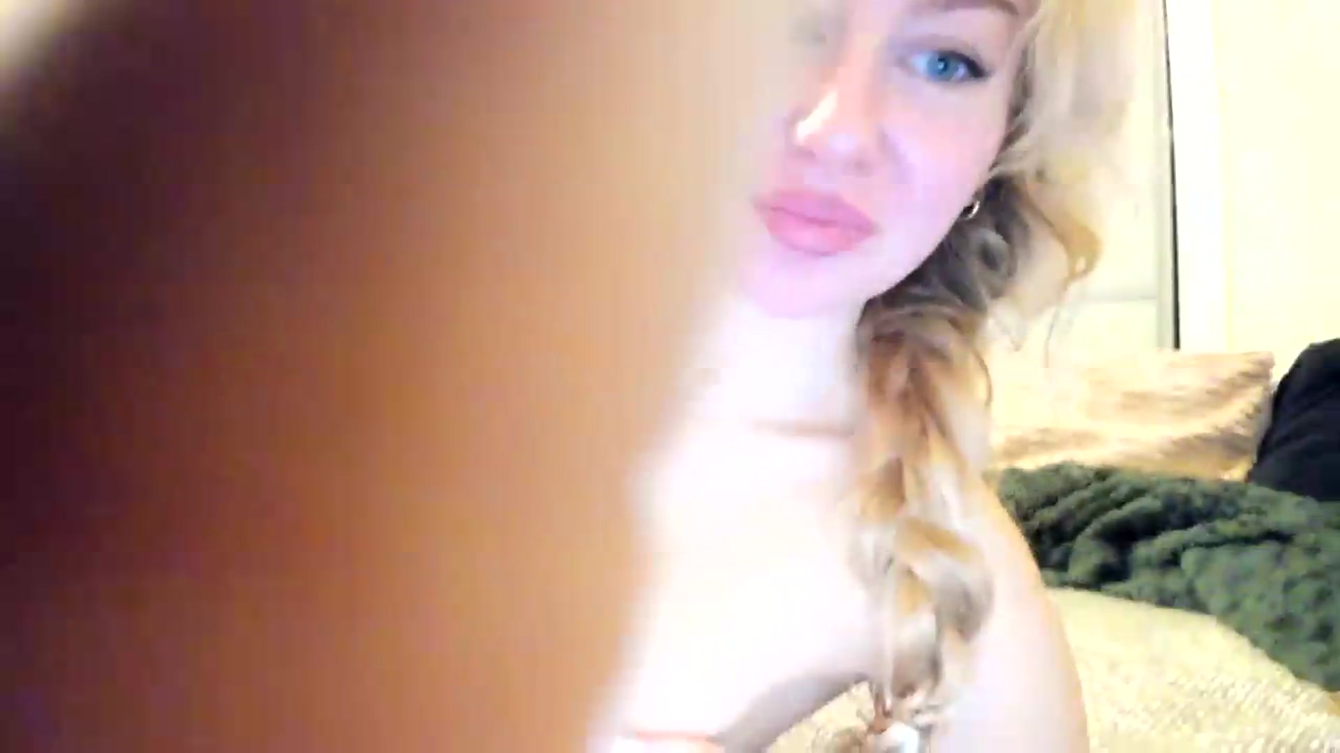 Gallery image thumbnail from British_Cutie's myfreecams stream on, 08/27/2026, 21:47 image 15 of 20