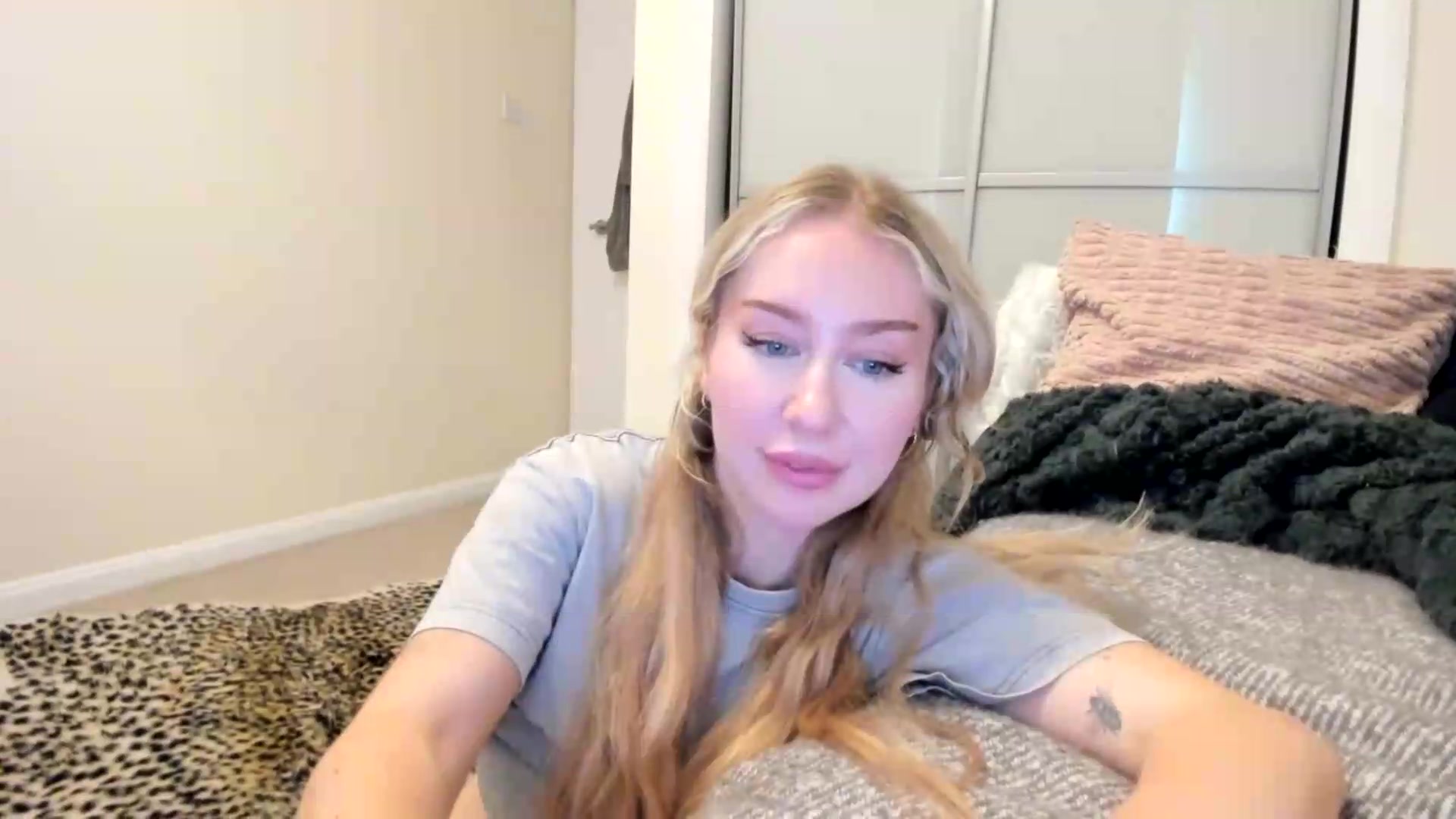 Gallery image thumbnail from British_Cutie's myfreecams stream on, 08/28/2026, 14:41 image 16 of 20
