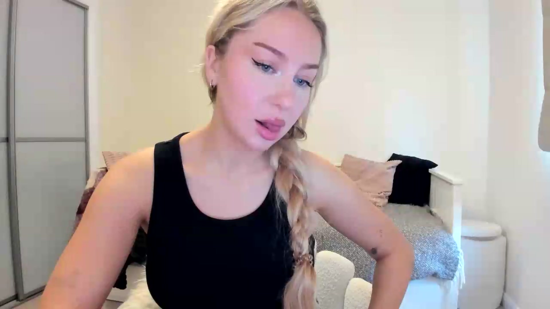 Gallery image thumbnail from British_Cutie's myfreecams stream on, 08/30/2026, 11:53 image 3 of 20