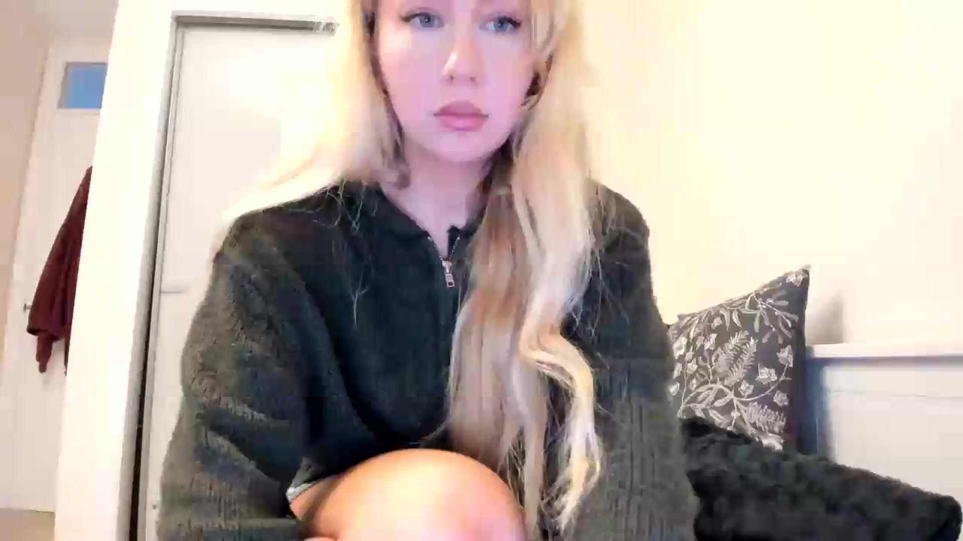 Gallery image thumbnail from British_Cutie's myfreecams stream on, 08/30/2026, 16:02 image 5 of 20