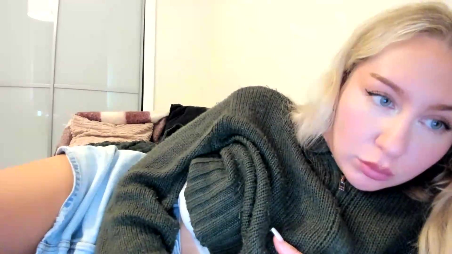 Gallery image thumbnail from British_Cutie's myfreecams stream on, 08/30/2026, 16:17 image 18 of 20