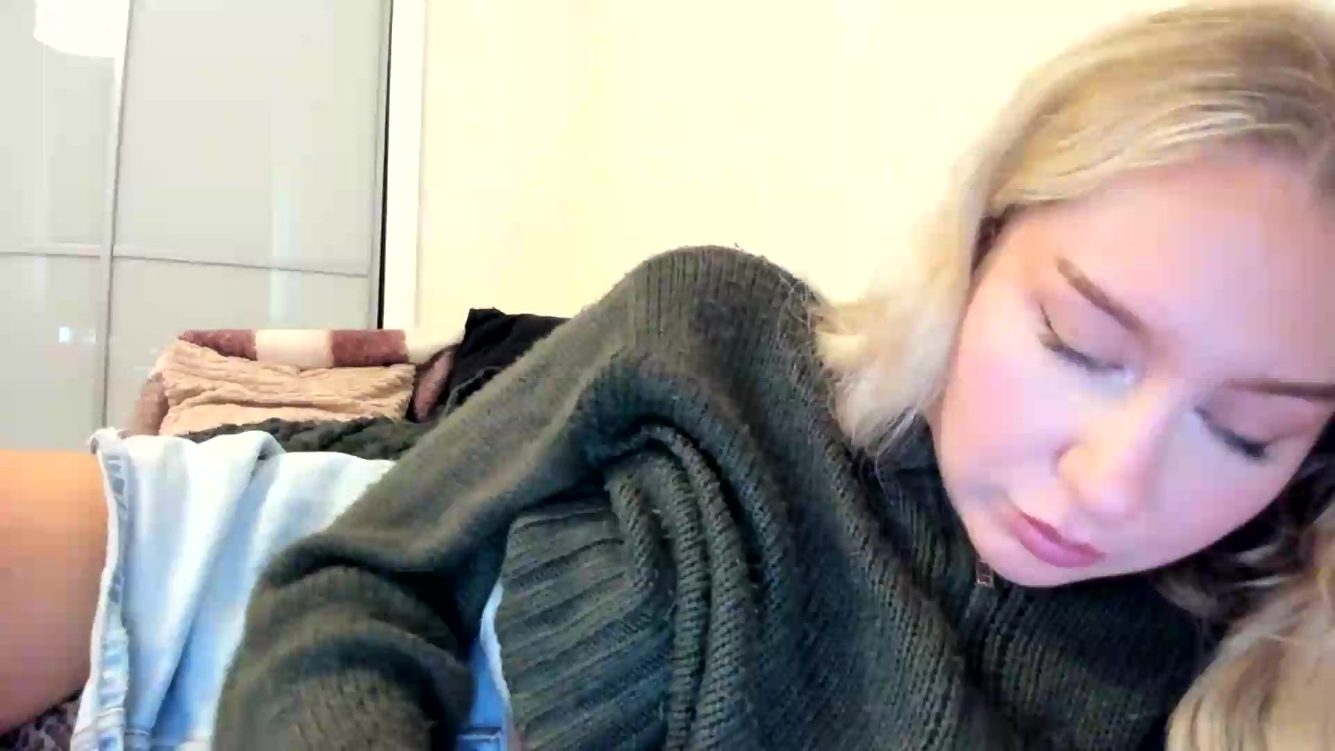 Gallery image thumbnail from British_Cutie's myfreecams stream on, 08/30/2026, 16:17 image 19 of 20