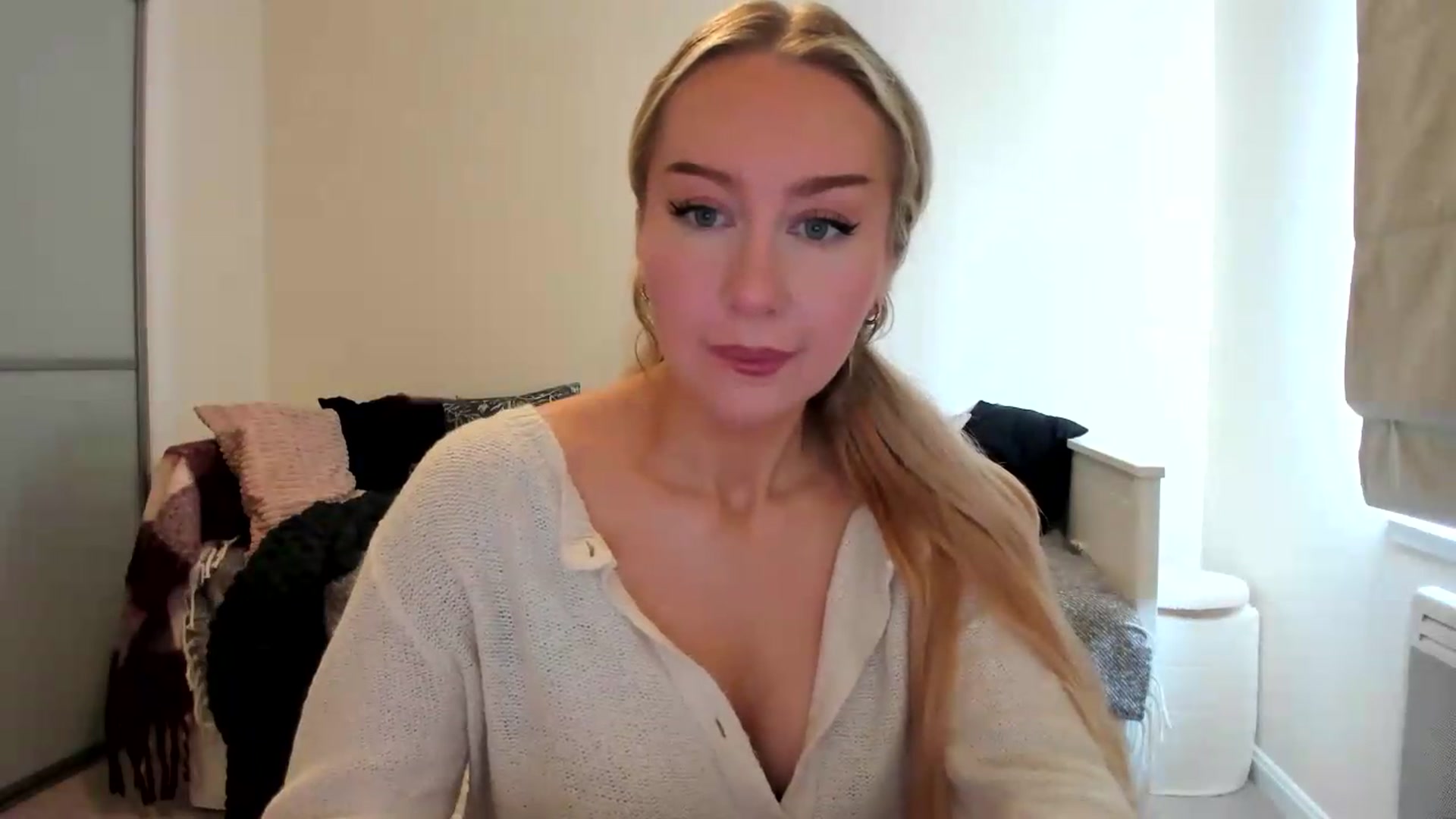 Gallery image thumbnail from British_Cutie's myfreecams stream on, 08/31/2026, 12:42 image 11 of 20