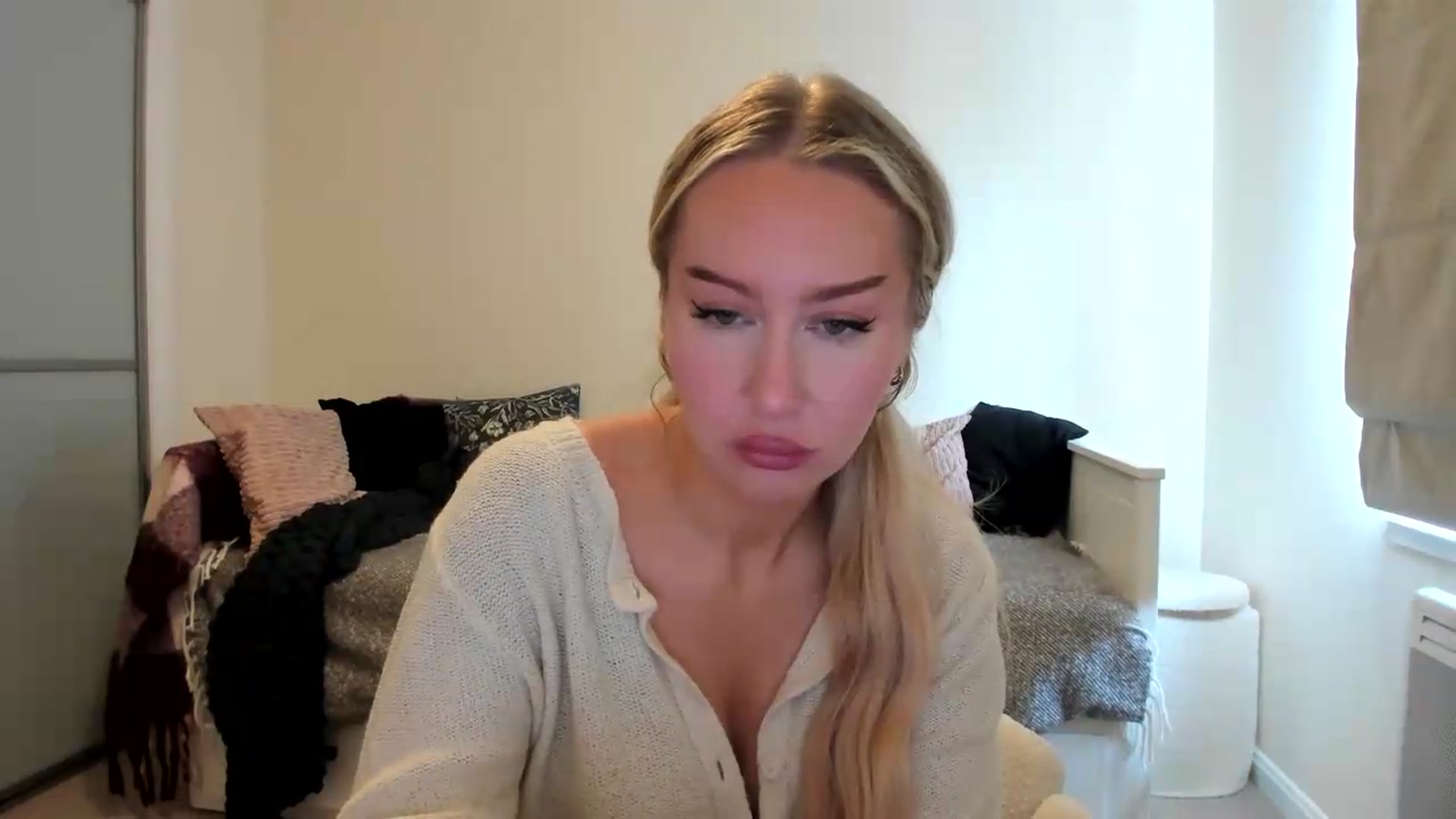 Gallery image thumbnail from British_Cutie's myfreecams stream on, 08/31/2026, 12:42 image 10 of 20