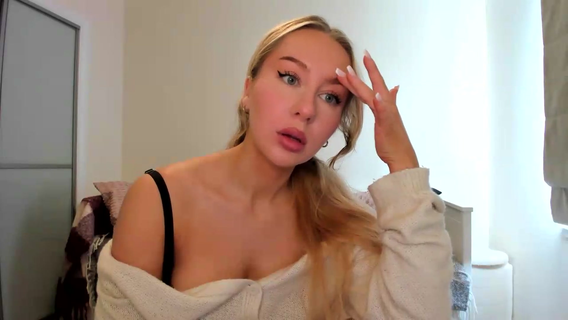 Gallery image thumbnail from British_Cutie's myfreecams stream on, 08/31/2026, 12:42 image 16 of 20