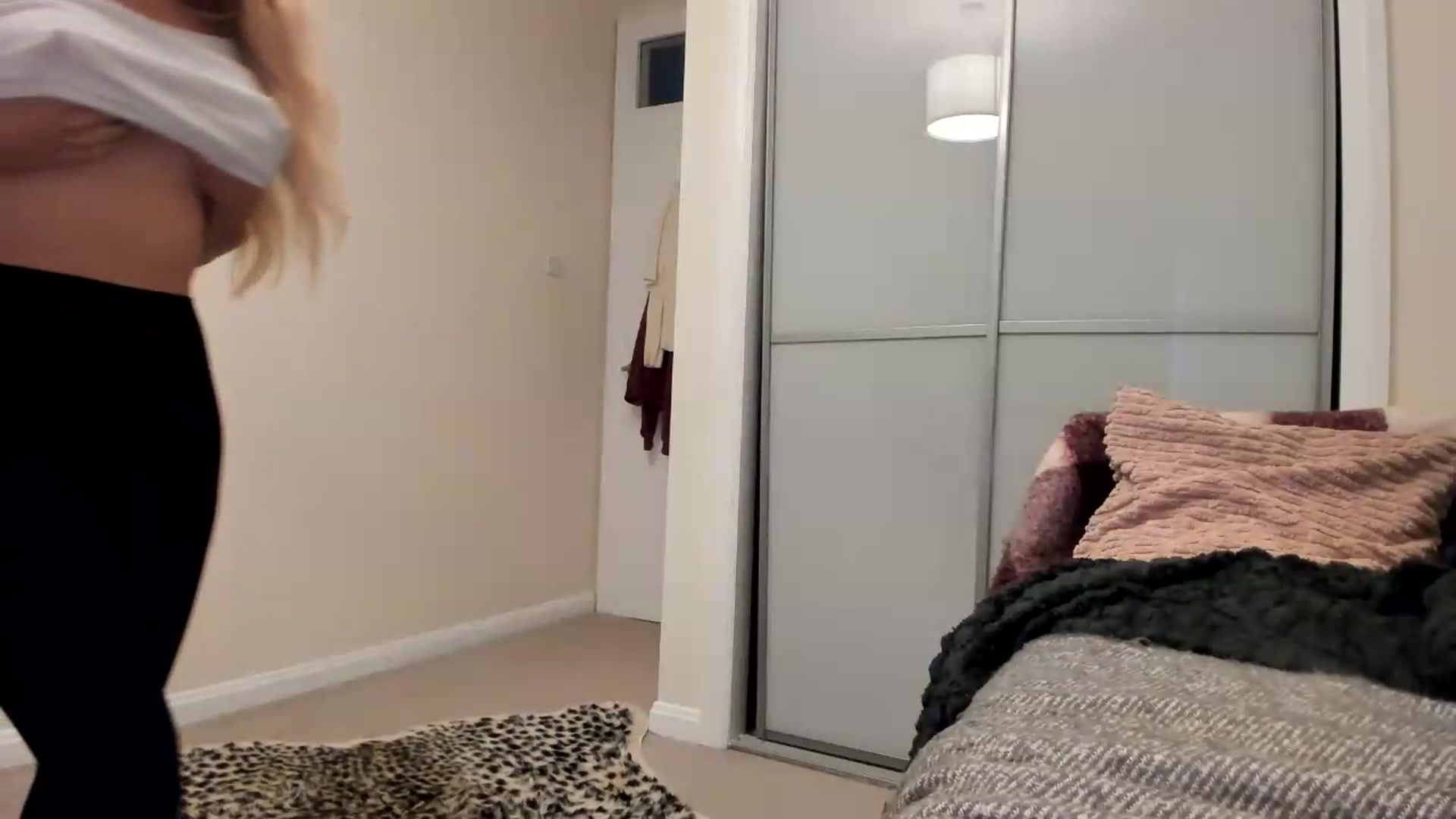 Gallery image thumbnail from British_Cutie's myfreecams stream on, 08/31/2026, 18:49 image 15 of 20