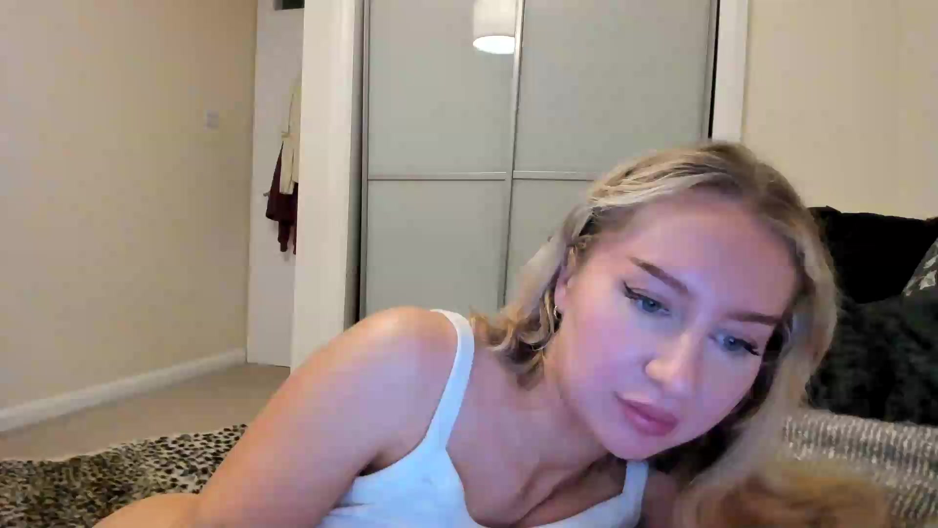 Gallery image thumbnail from British_Cutie's myfreecams stream on, 08/31/2026, 19:31 image 7 of 20
