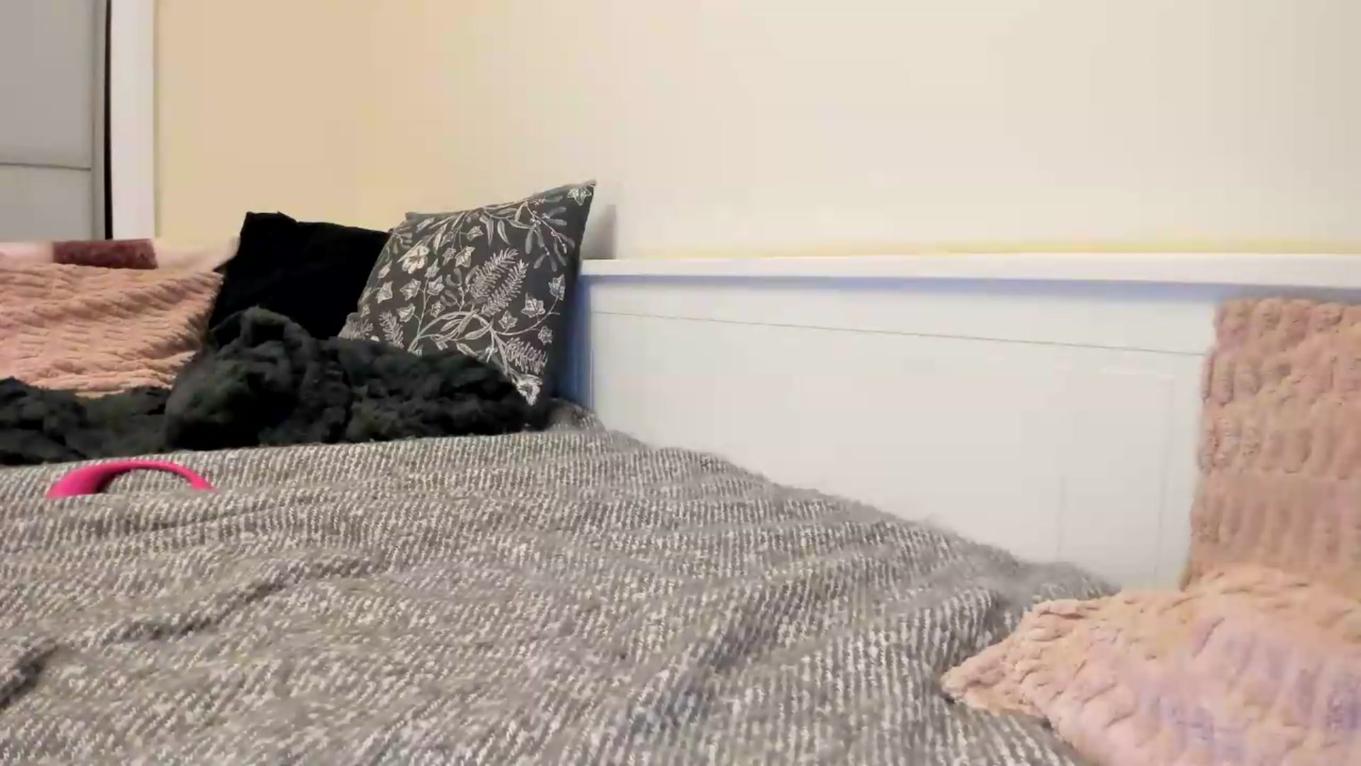 Gallery image thumbnail from British_Cutie's myfreecams stream on, 08/31/2026, 20:09 image 11 of 20