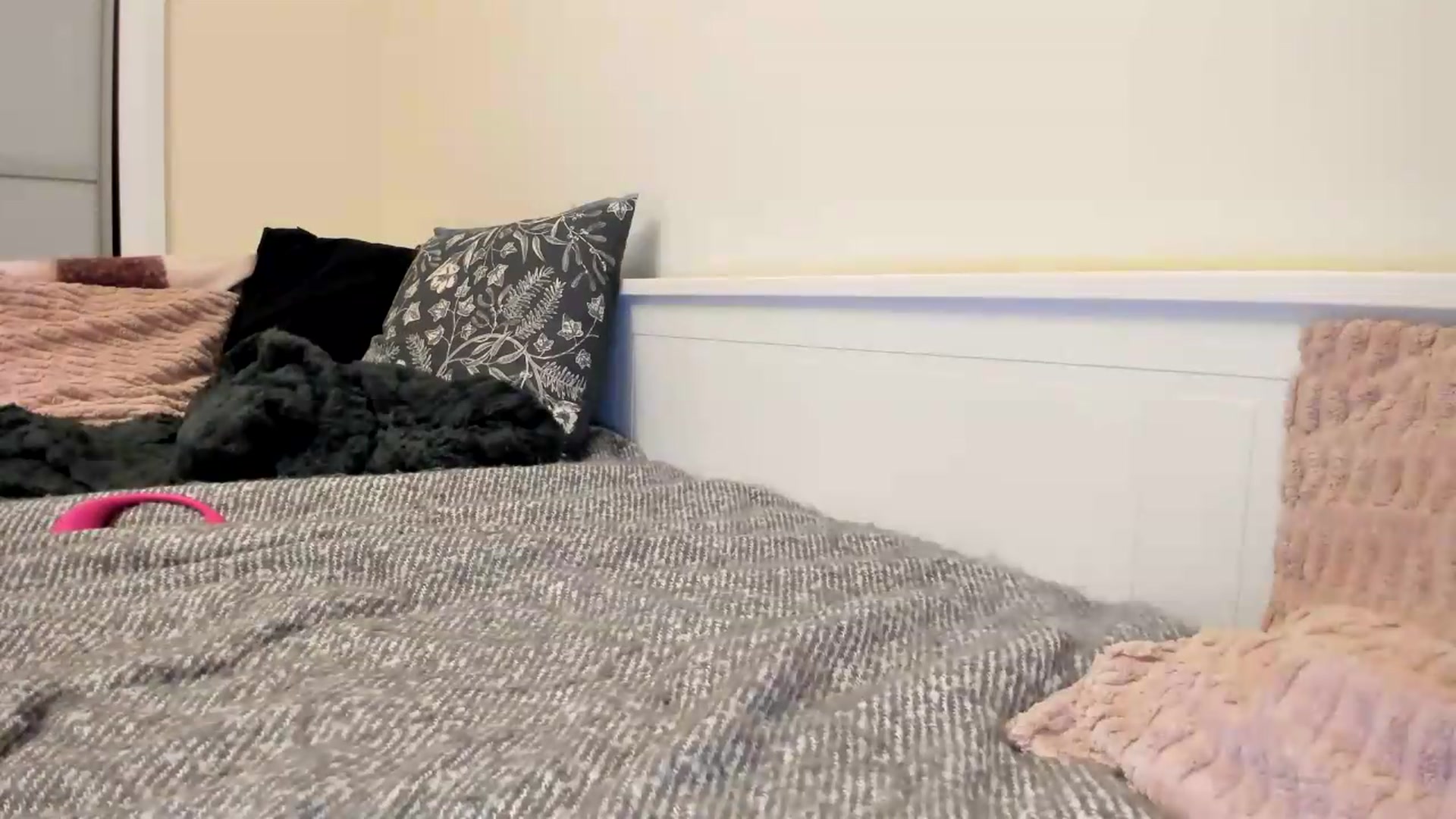 Gallery image thumbnail from British_Cutie's myfreecams stream on, 08/31/2026, 20:09 image 12 of 20
