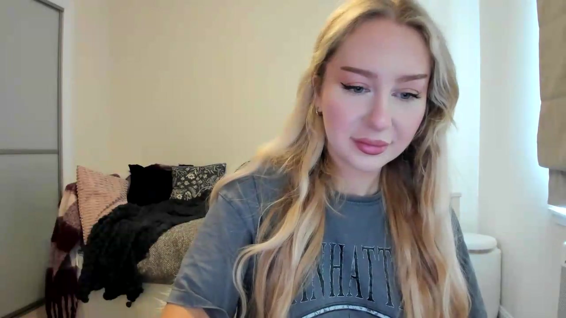 Gallery image thumbnail from British_Cutie's myfreecams stream on, 09/03/2026, 11:27 image 3 of 20