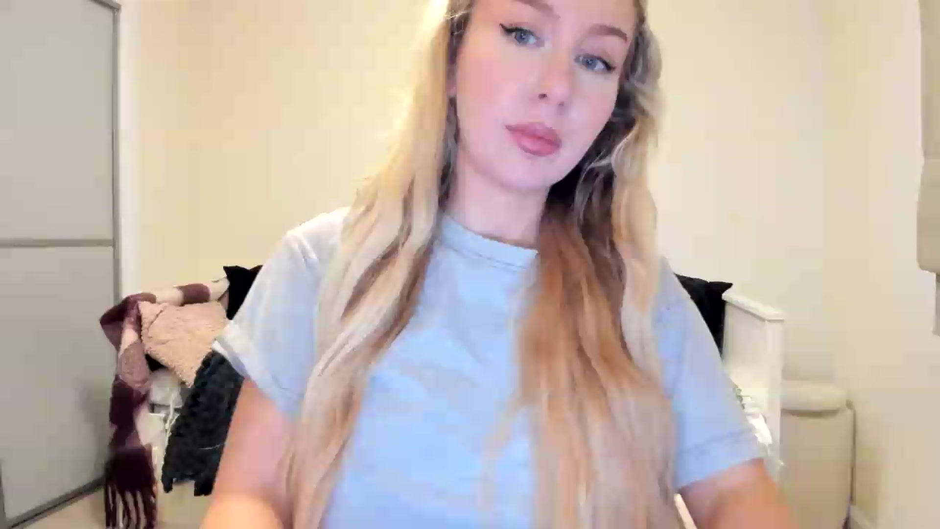 Gallery image thumbnail from British_Cutie's myfreecams stream on, 09/03/2026, 20:07 image 6 of 20