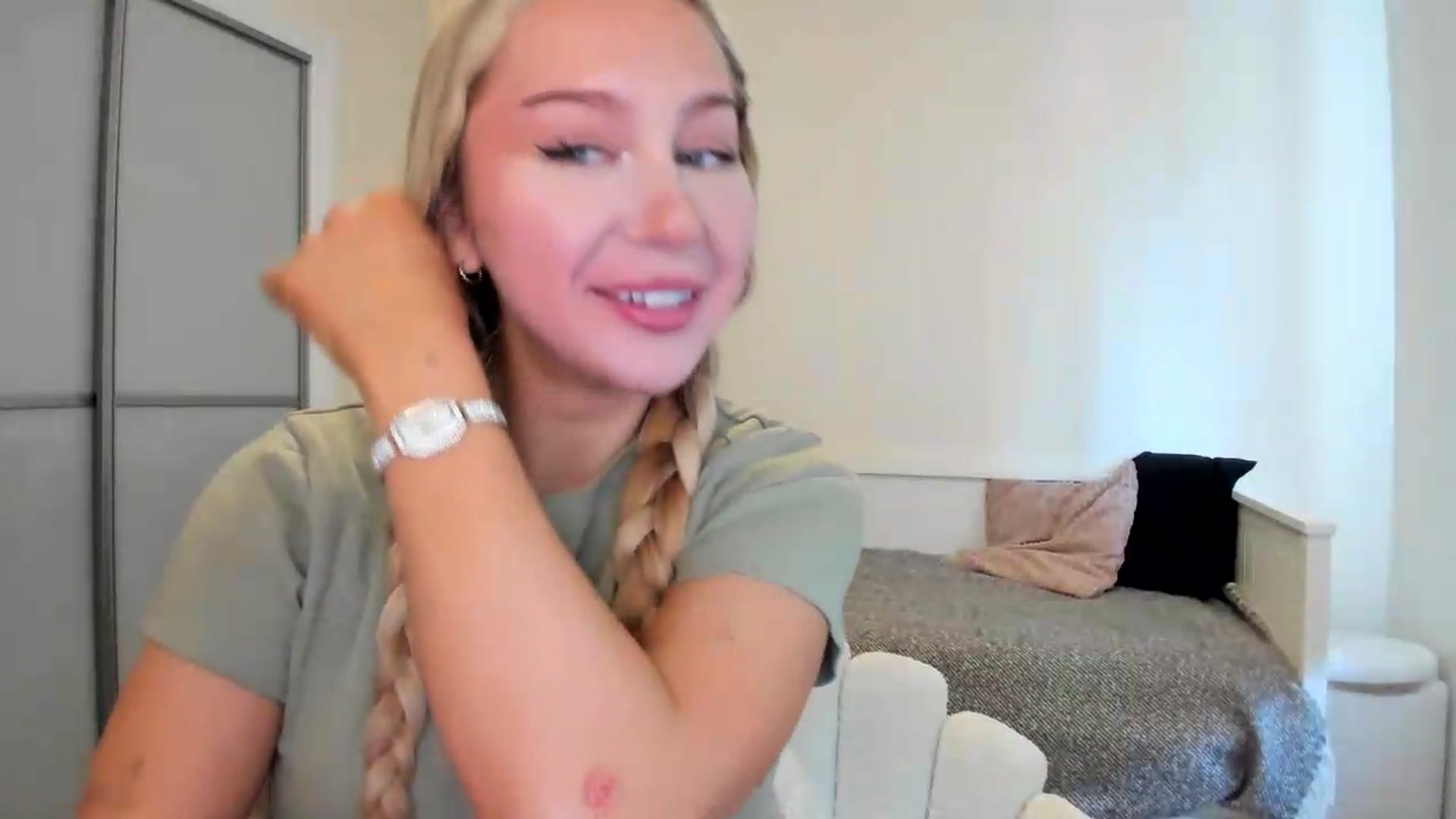 Gallery image thumbnail from British_Cutie's myfreecams stream on, 09/04/2026, 10:18 image 12 of 20