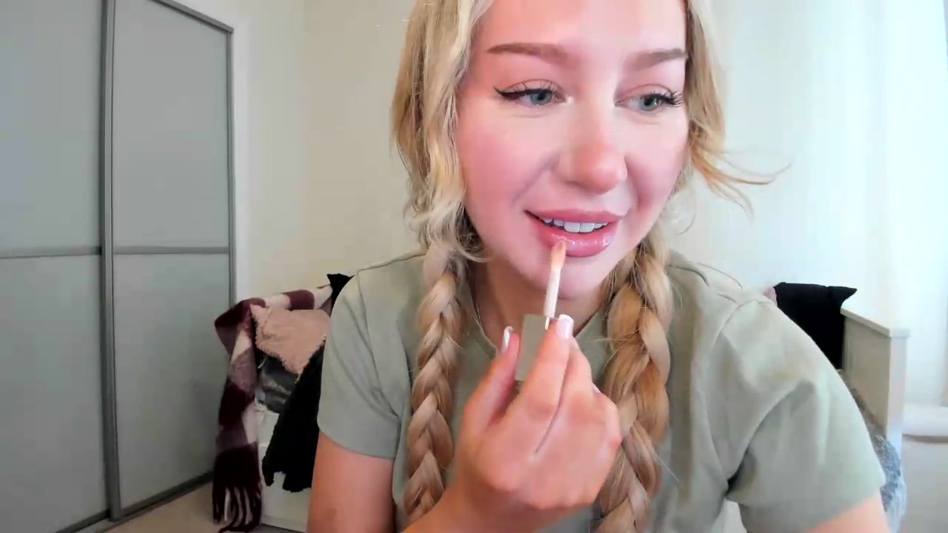 Gallery image thumbnail from British_Cutie's myfreecams stream on, 09/04/2026, 11:24 image 6 of 20