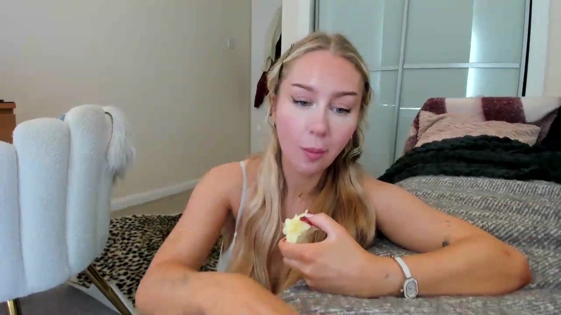 Gallery image thumbnail from British_Cutie's myfreecams stream on, 09/04/2026, 15:02 image 11 of 20