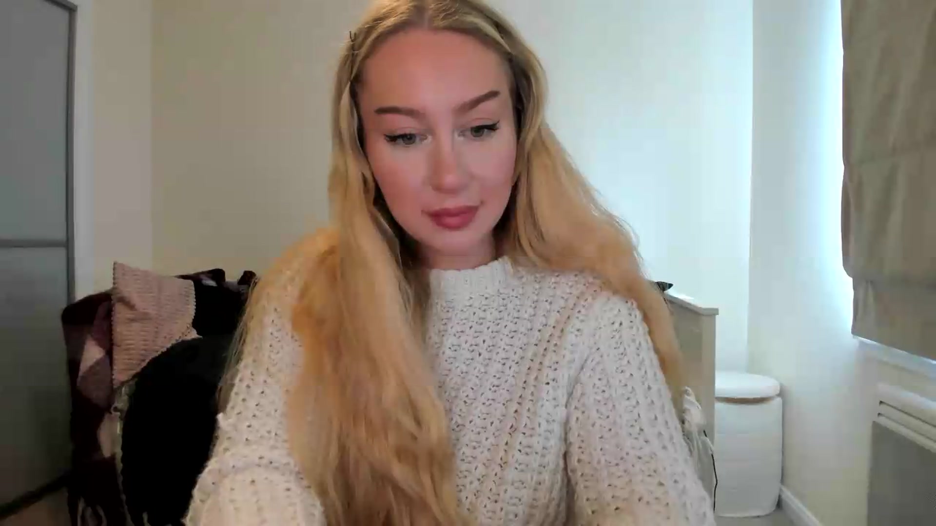 Gallery image thumbnail from British_Cutie's myfreecams stream on, 09/07/2026, 15:00 image 5 of 20