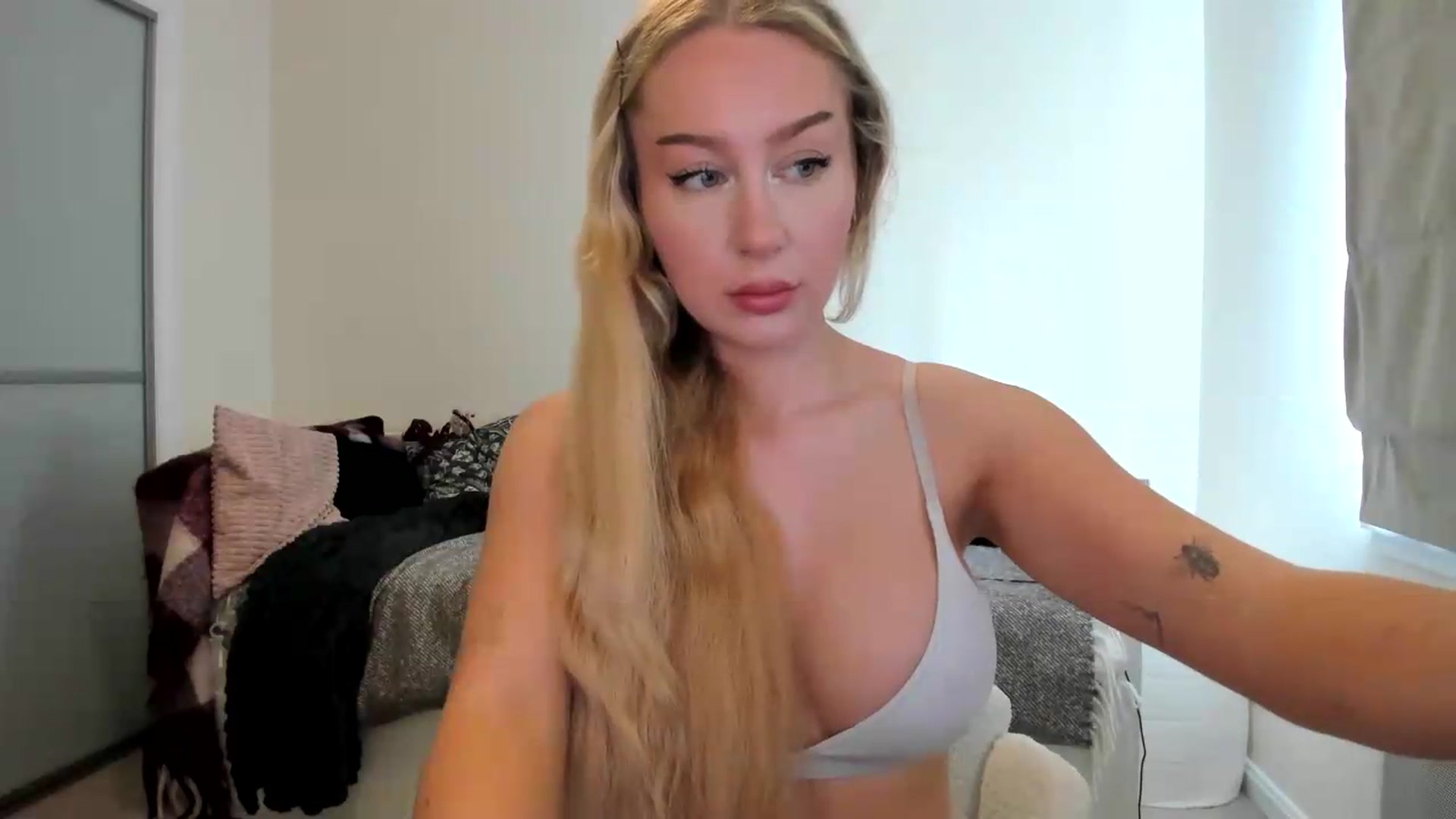 Gallery image thumbnail from British_Cutie's myfreecams stream on, 09/07/2026, 15:00 image 14 of 20