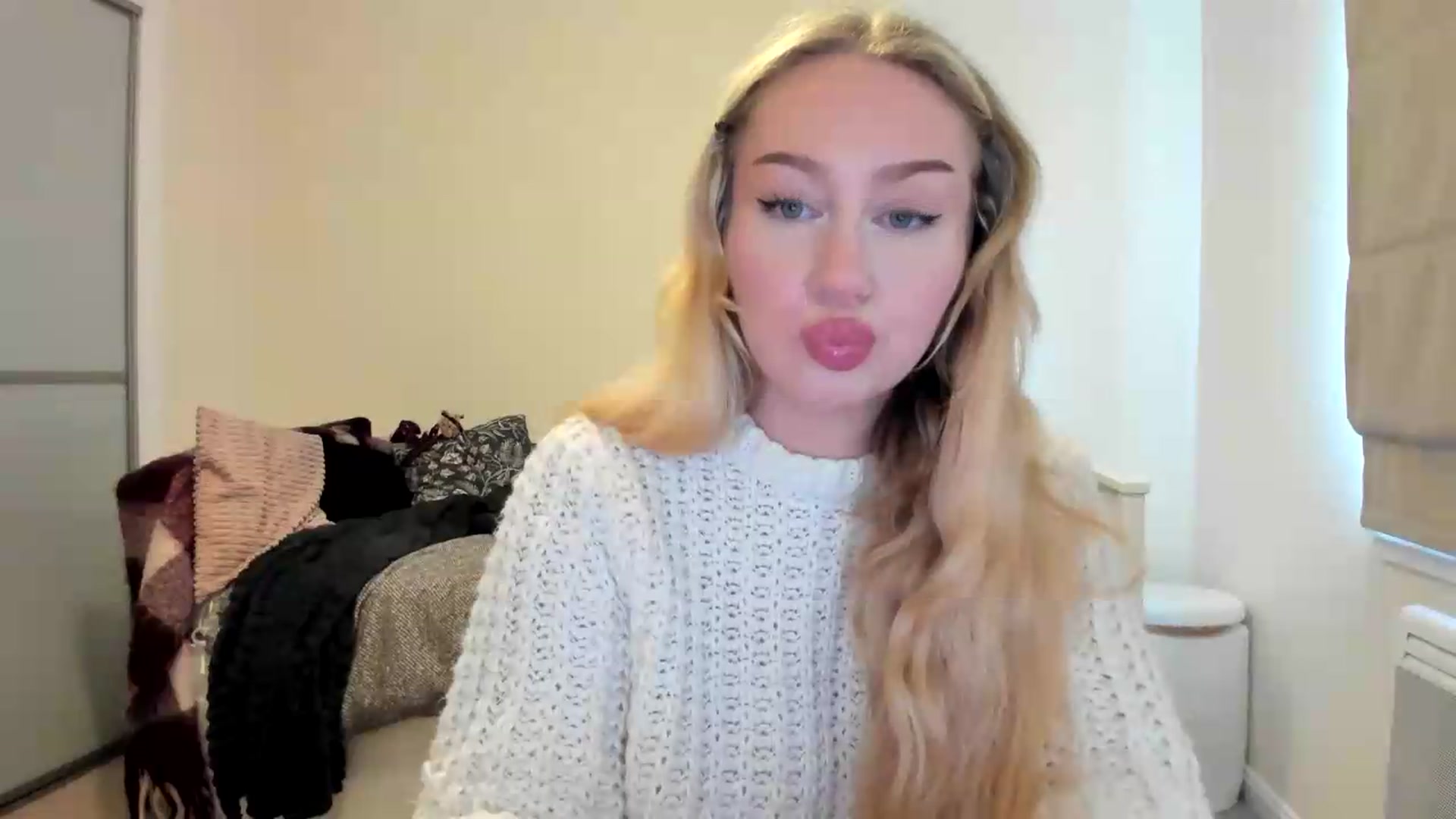 Gallery image thumbnail from British_Cutie's myfreecams stream on, 09/07/2026, 15:49 image 9 of 20