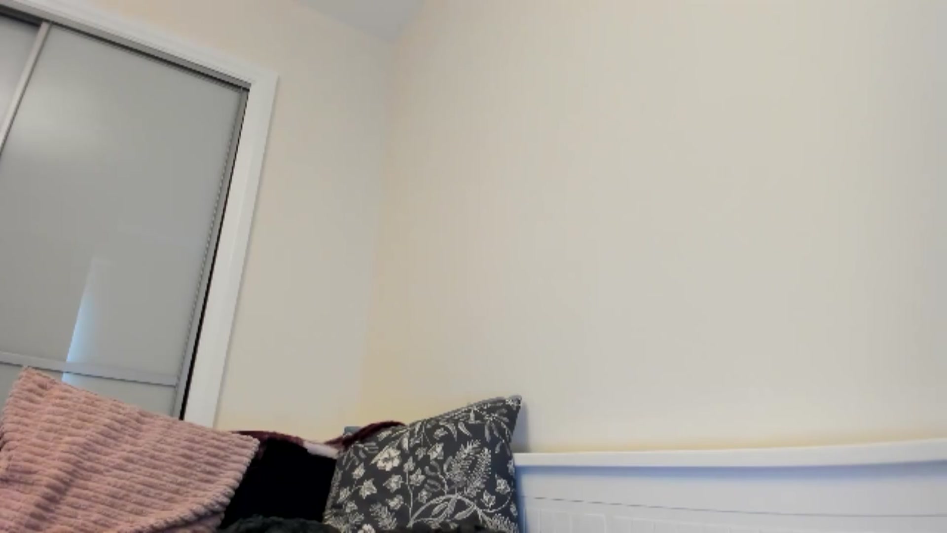 Gallery image thumbnail from British_Cutie's myfreecams stream on, 09/08/2026, 16:47 image 15 of 20