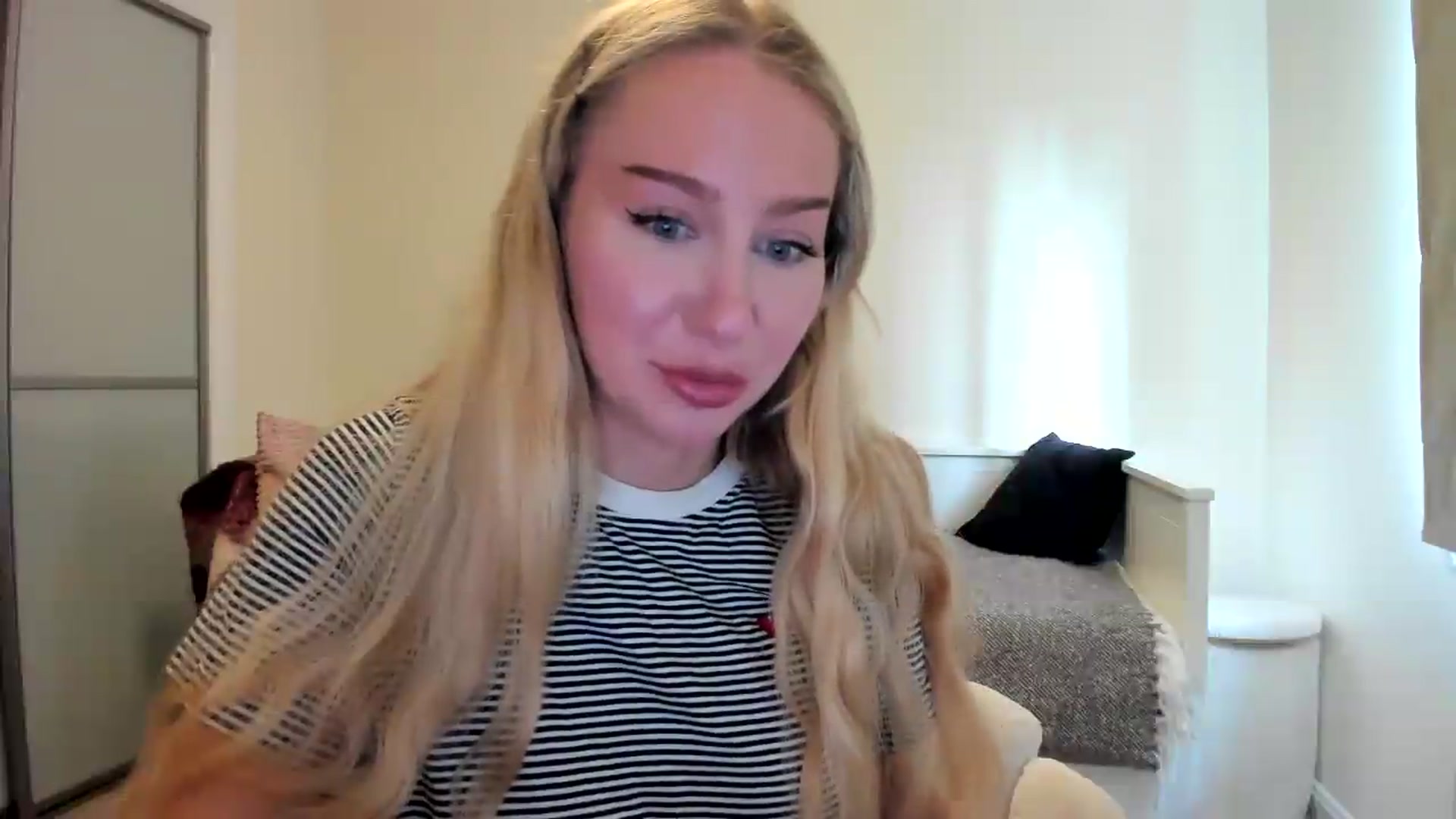 Gallery image thumbnail from British_Cutie's myfreecams stream on, 09/08/2026, 16:47 image 6 of 20