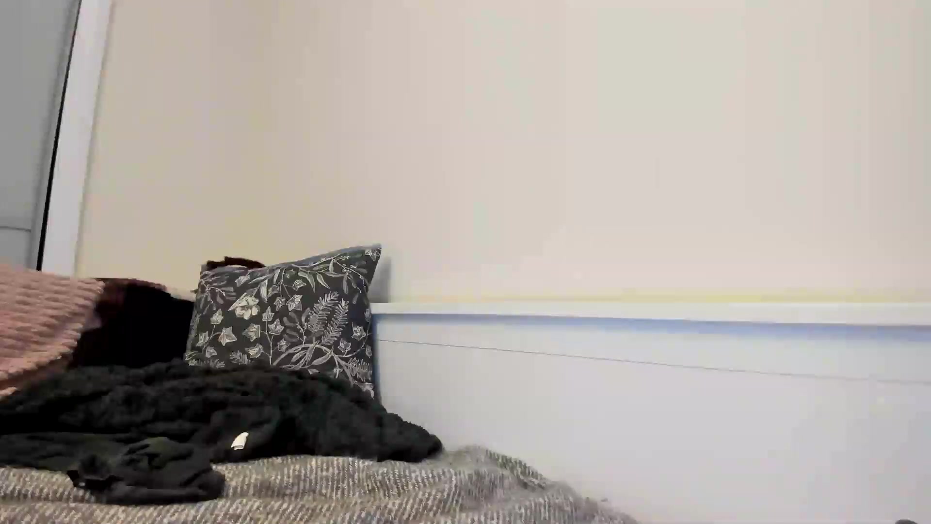 Gallery image thumbnail from British_Cutie's myfreecams stream on, 09/08/2026, 17:52 image 15 of 20