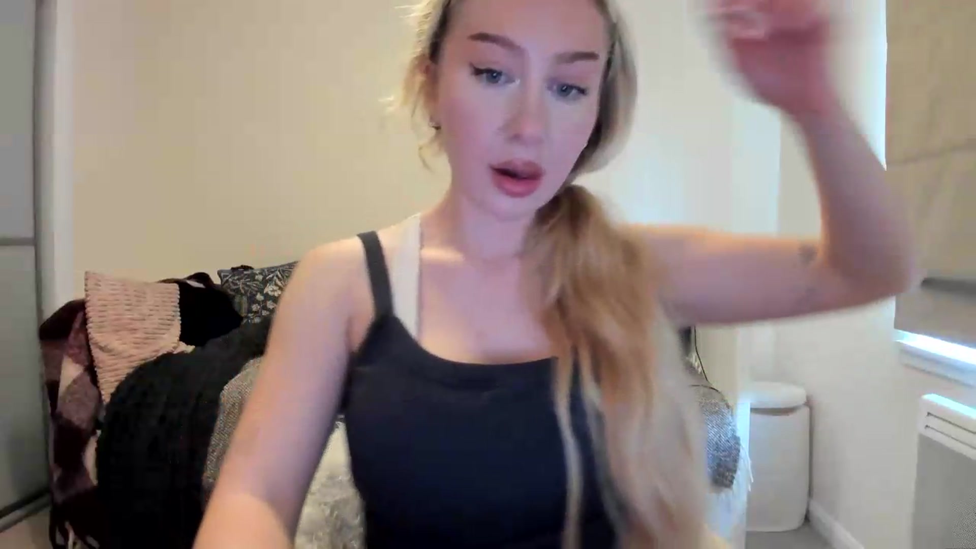 Gallery image thumbnail from British_Cutie's myfreecams stream on, 09/10/2026, 17:00 image 6 of 20