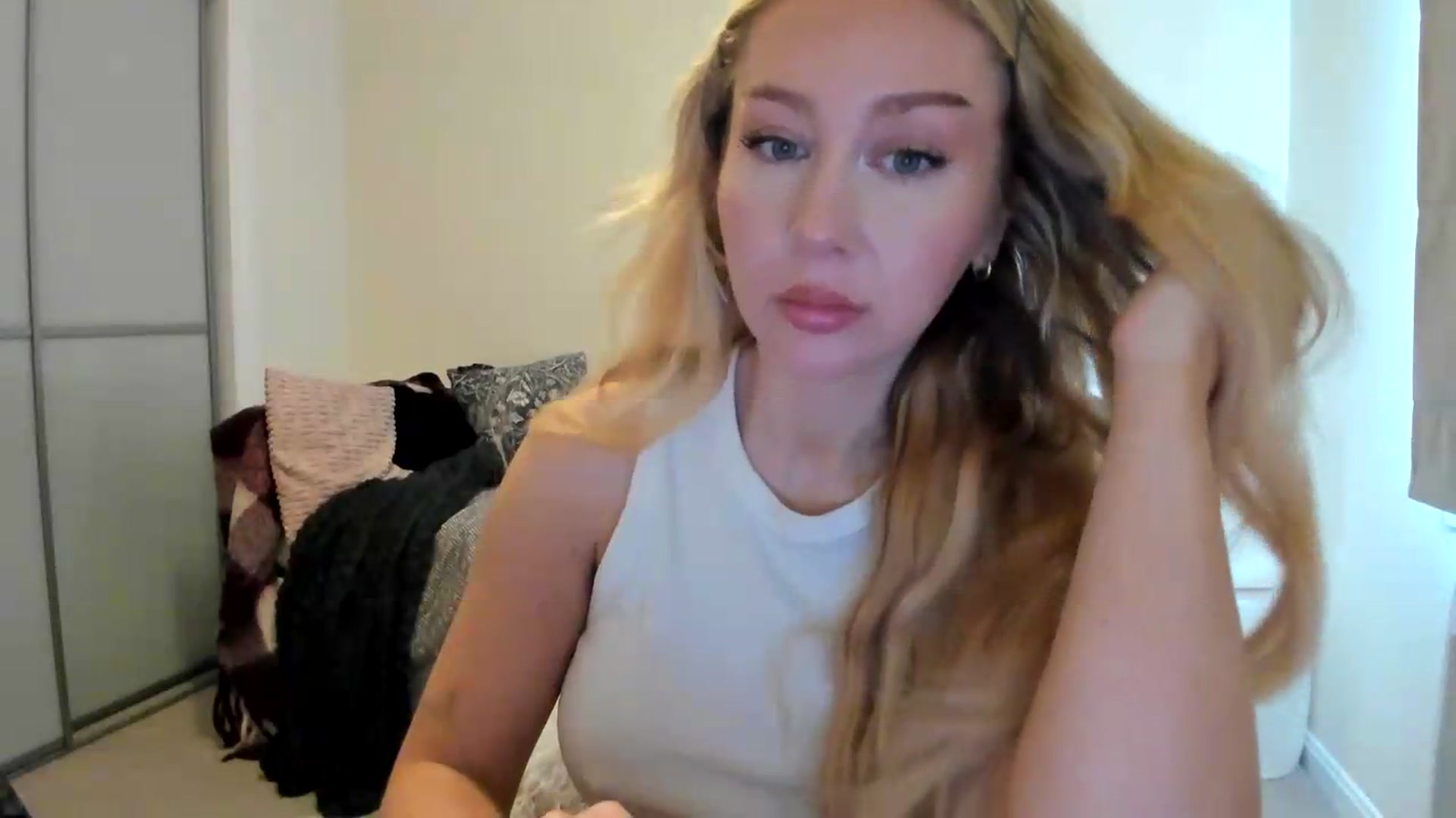 Gallery image thumbnail from British_Cutie's myfreecams stream on, 09/15/2026, 14:47 image 13 of 20