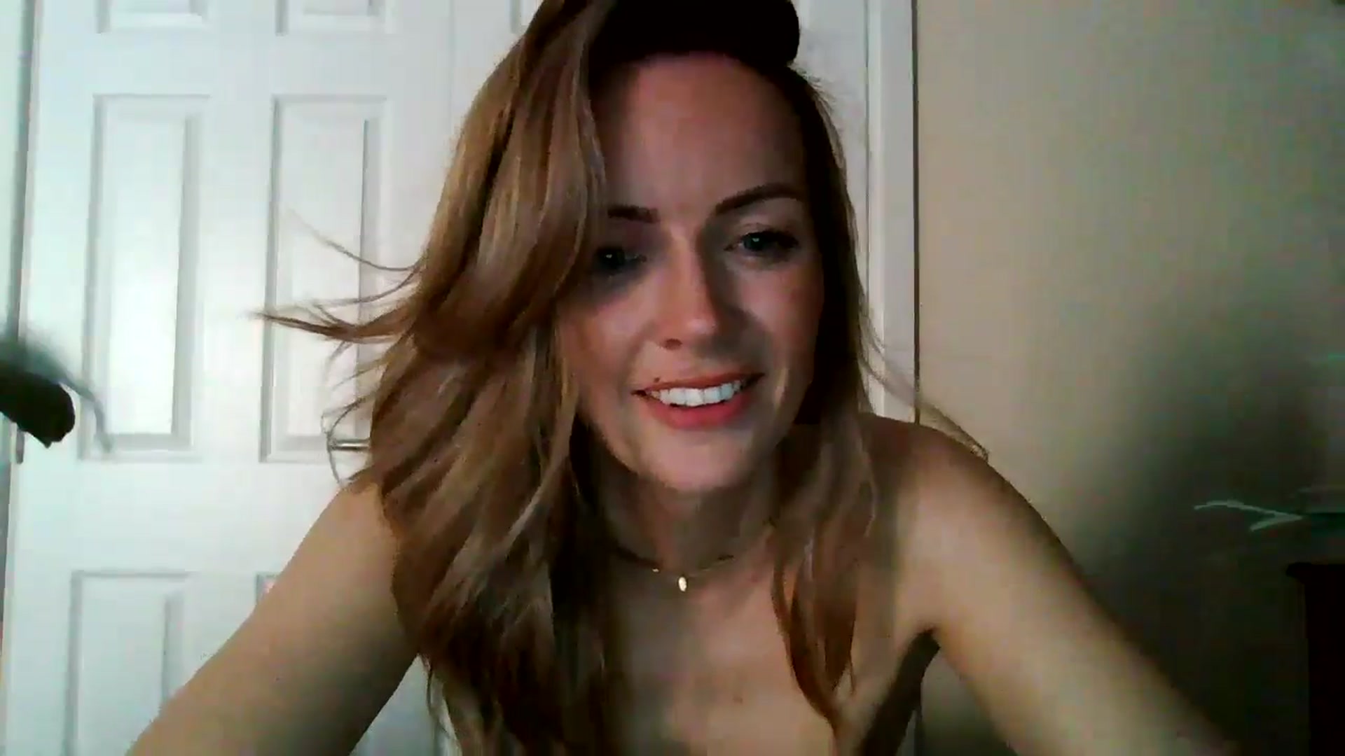 Gallery image thumbnail from British_chick's myfreecams stream on, 06/05/2024, 14:40 image 13 of 20