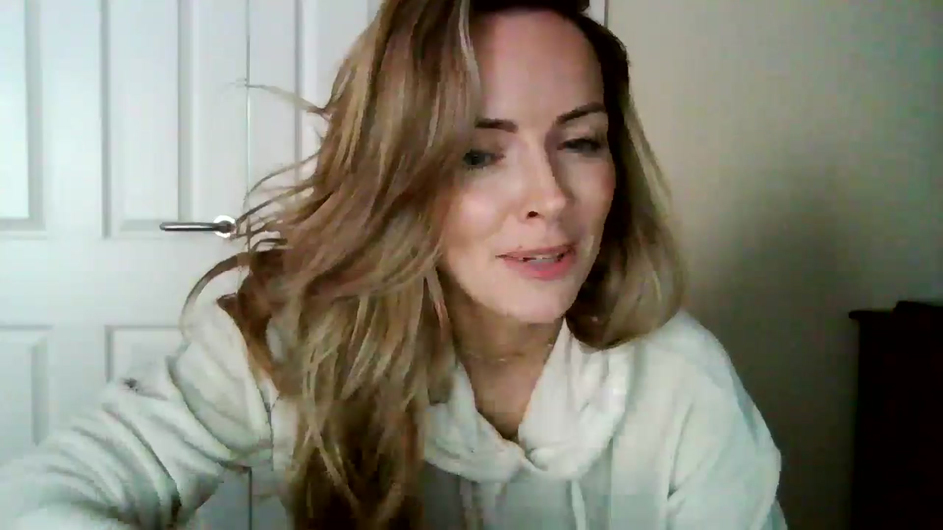 Gallery image thumbnail from British_chick's myfreecams stream on, 06/05/2024, 16:49 image 15 of 20