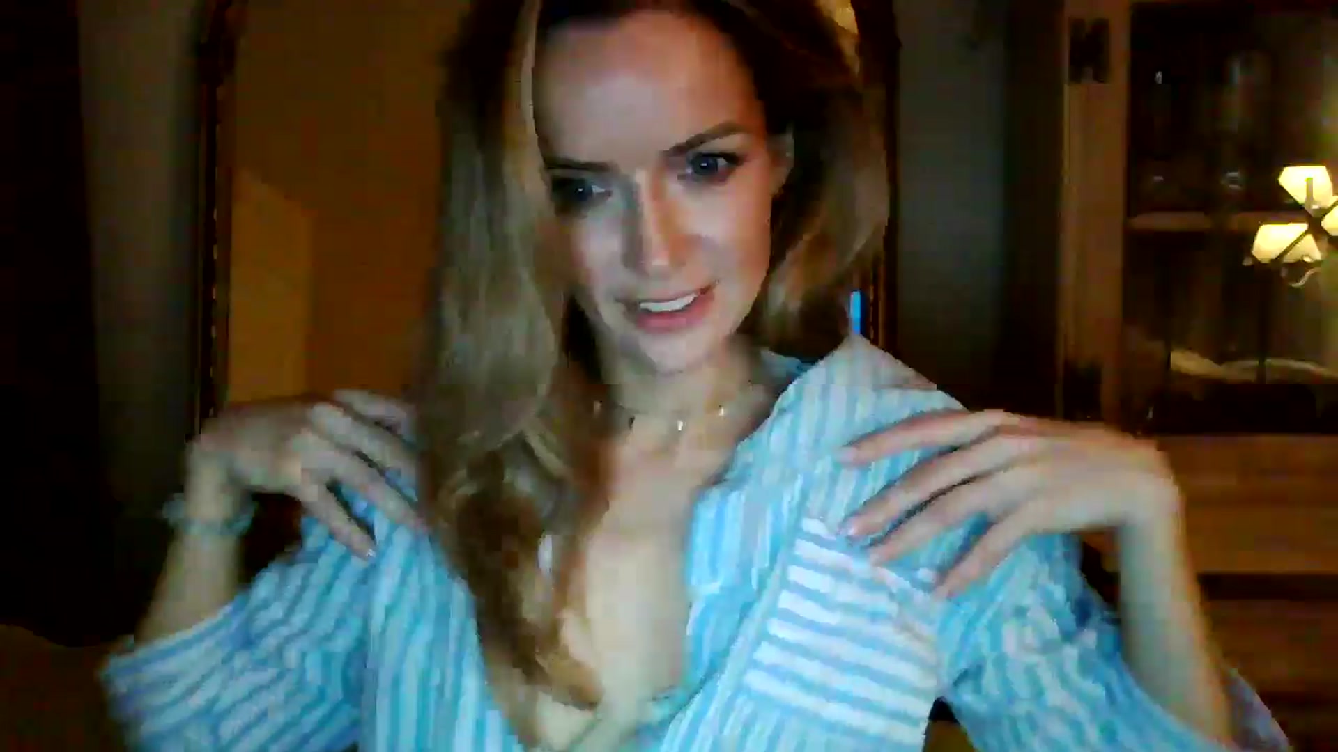 Gallery image thumbnail from British_chick's myfreecams stream on, 06/18/2024, 21:55 image 13 of 20