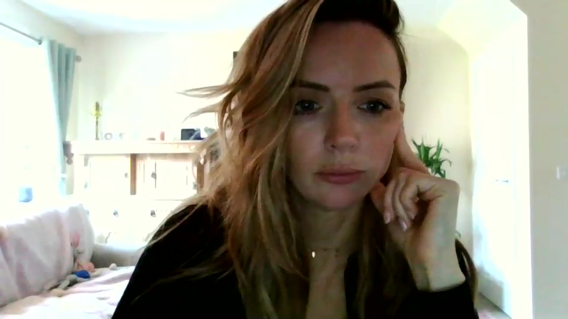Gallery image thumbnail from British_chick's myfreecams stream on, 06/19/2024, 15:04 image 1 of 20