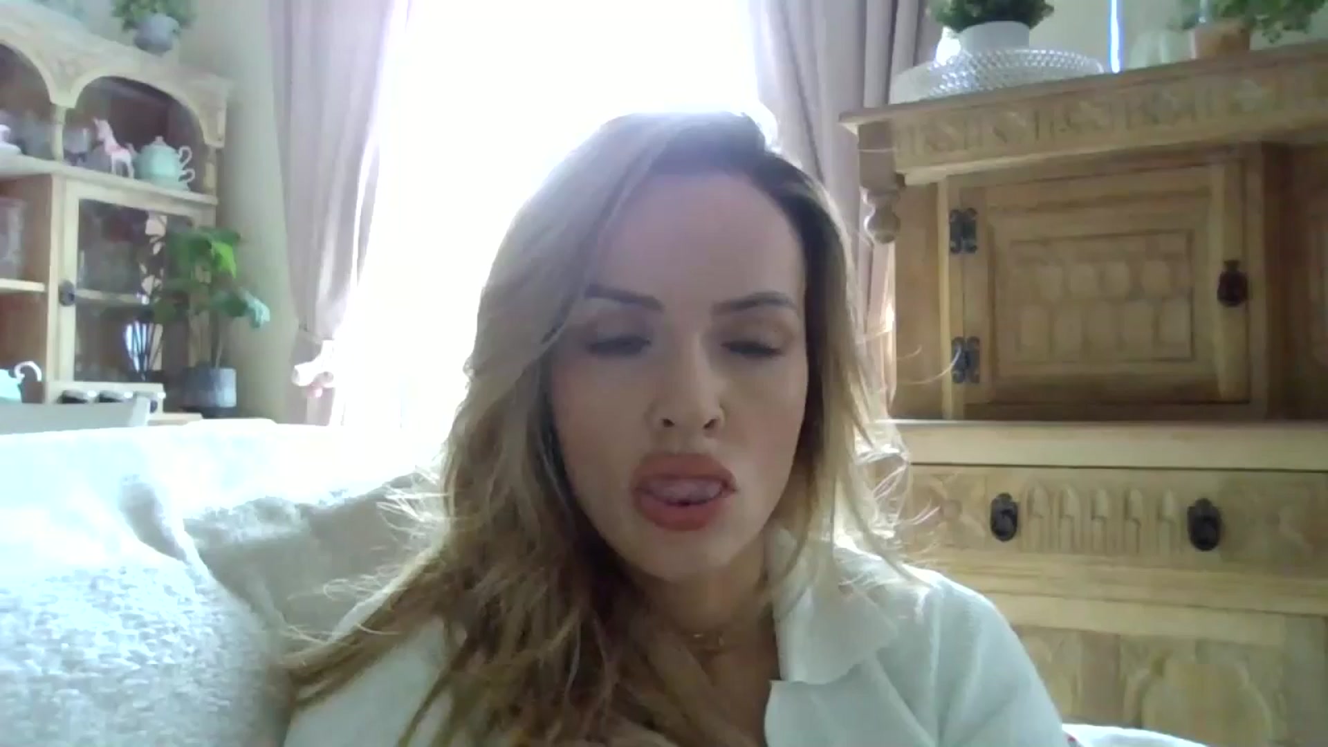 Gallery image thumbnail from British_chick's myfreecams stream on, 06/25/2024, 15:07 image 1 of 20