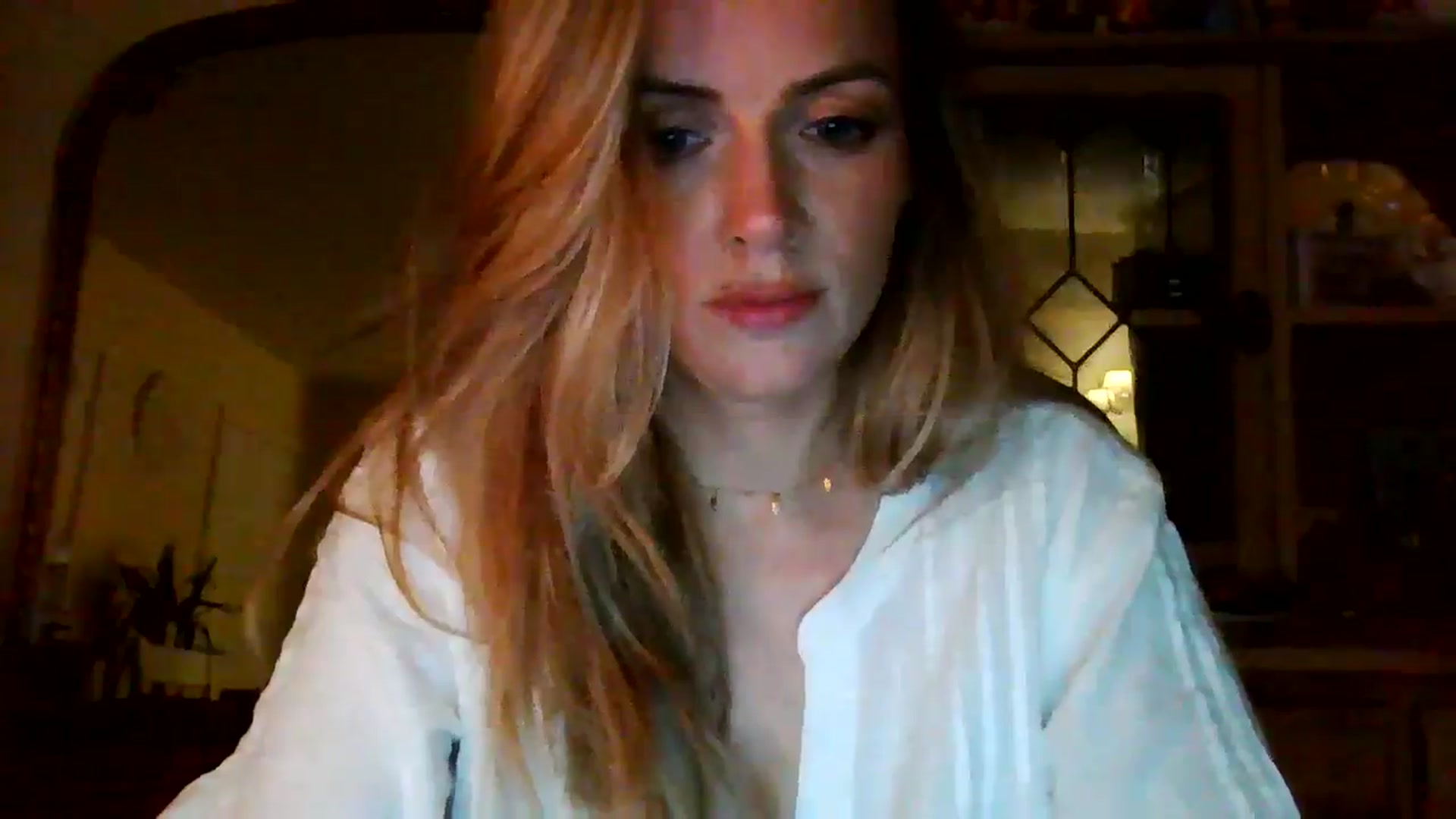 Gallery image thumbnail from British_chick's myfreecams stream on, 06/30/2024, 22:46 image 14 of 20