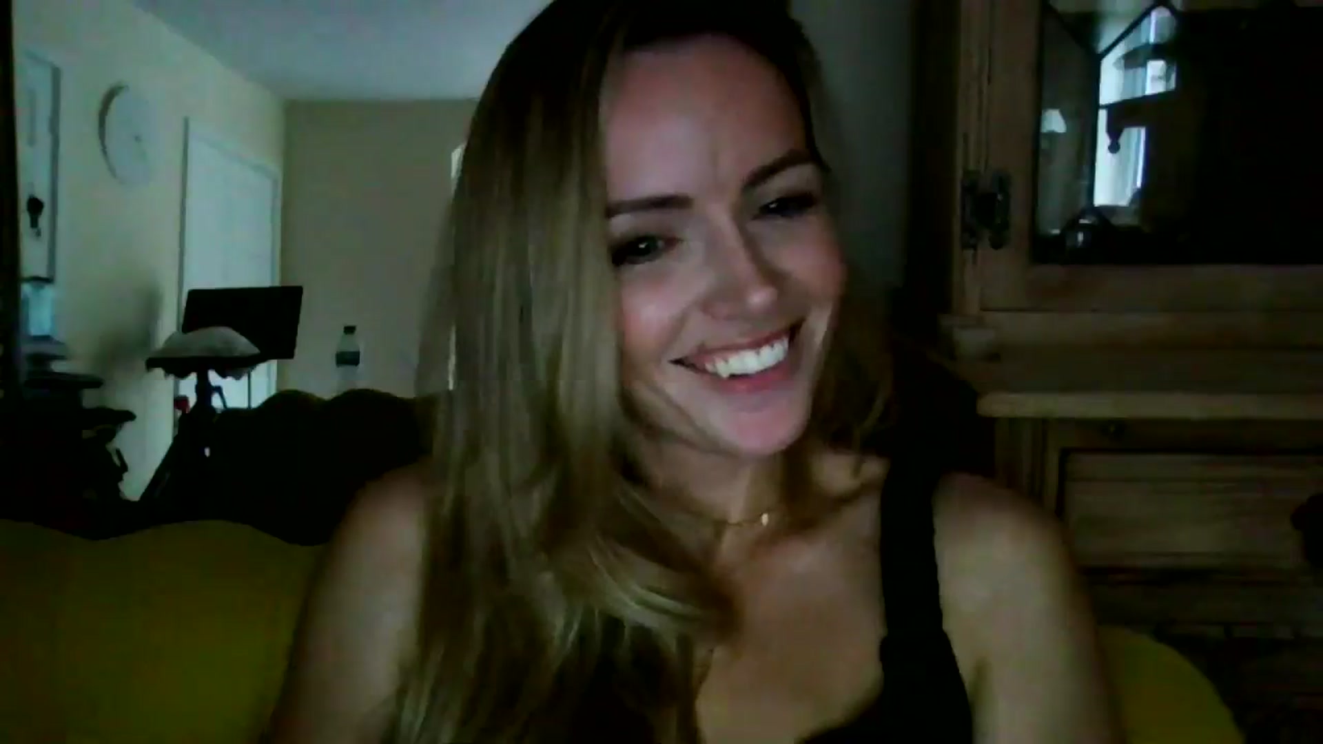 Gallery image thumbnail from British_chick's myfreecams stream on, 07/25/2024, 15:09 image 15 of 20