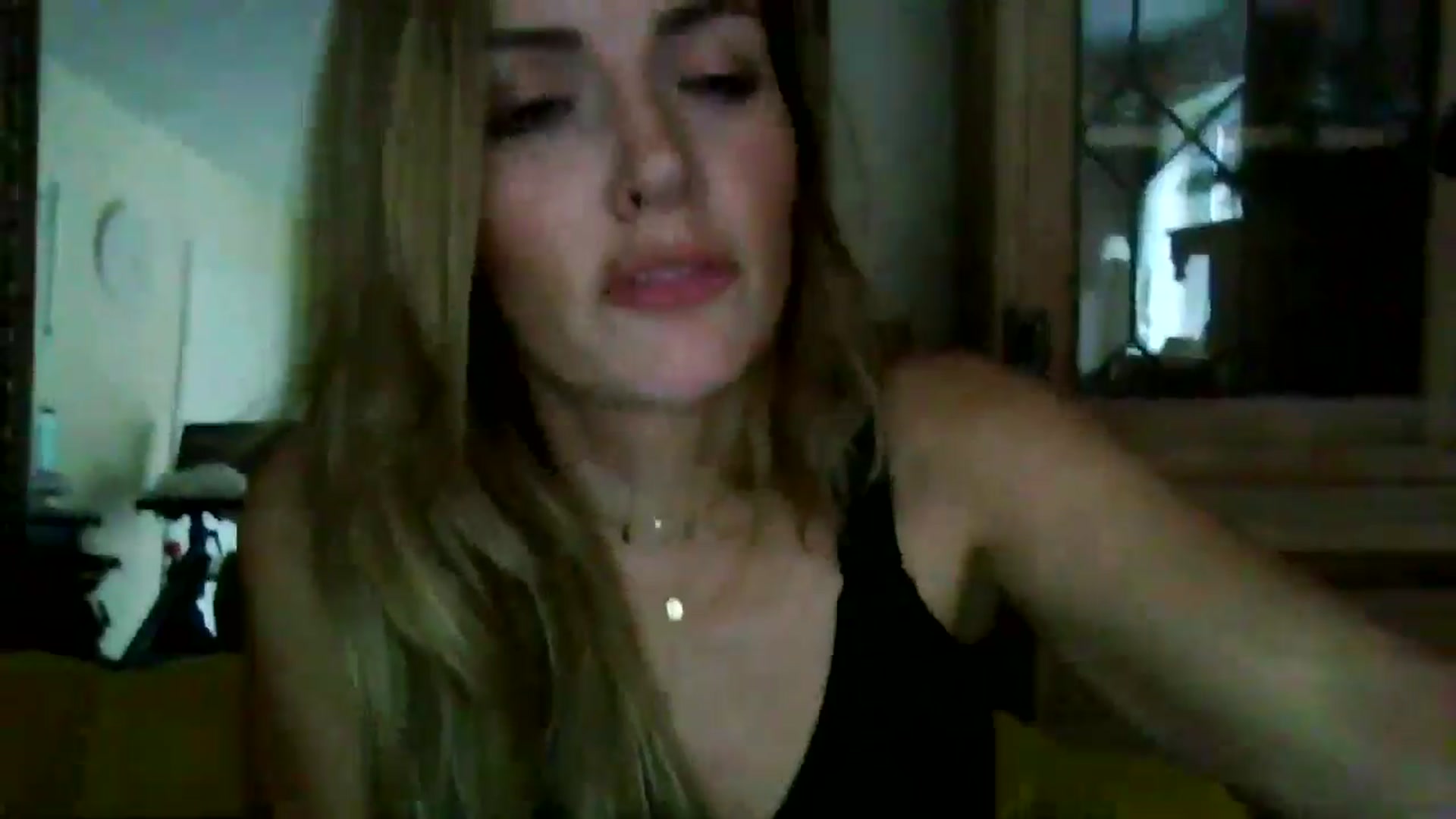 Gallery image thumbnail from British_chick's myfreecams stream on, 07/25/2024, 15:09 image 11 of 20
