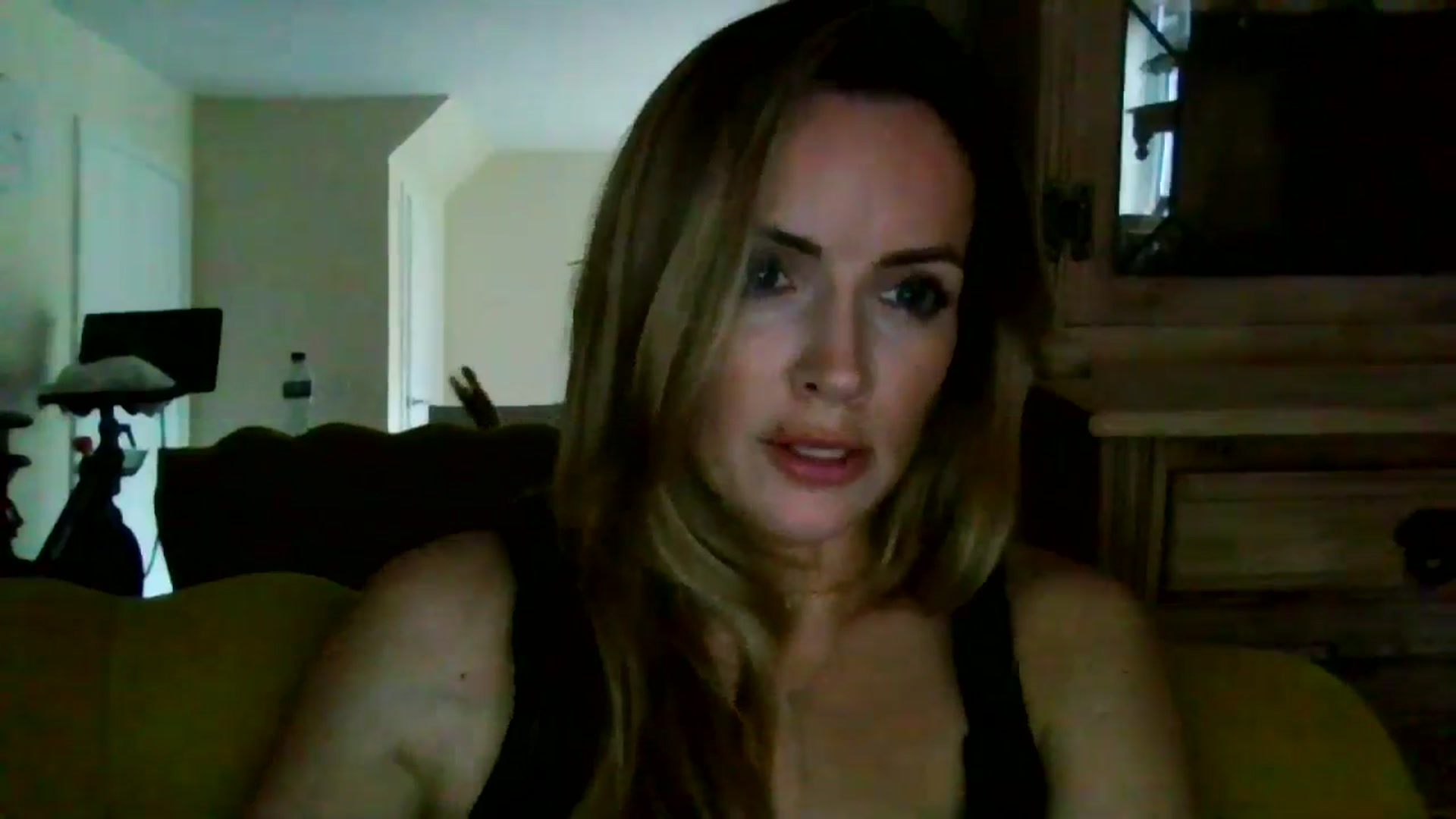 Gallery image thumbnail from British_chick's myfreecams stream on, 07/25/2024, 15:09 image 6 of 20