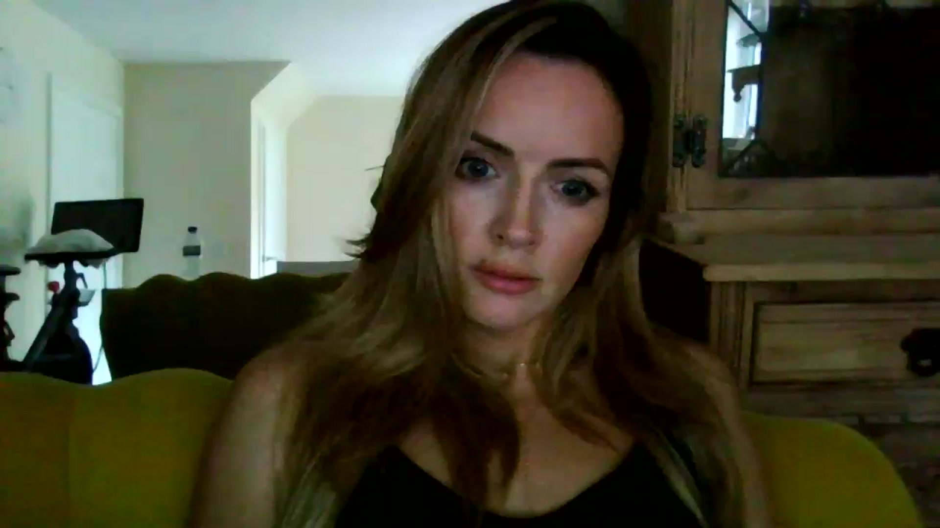 Gallery image thumbnail from British_chick's myfreecams stream on, 07/25/2024, 15:09 image 4 of 20