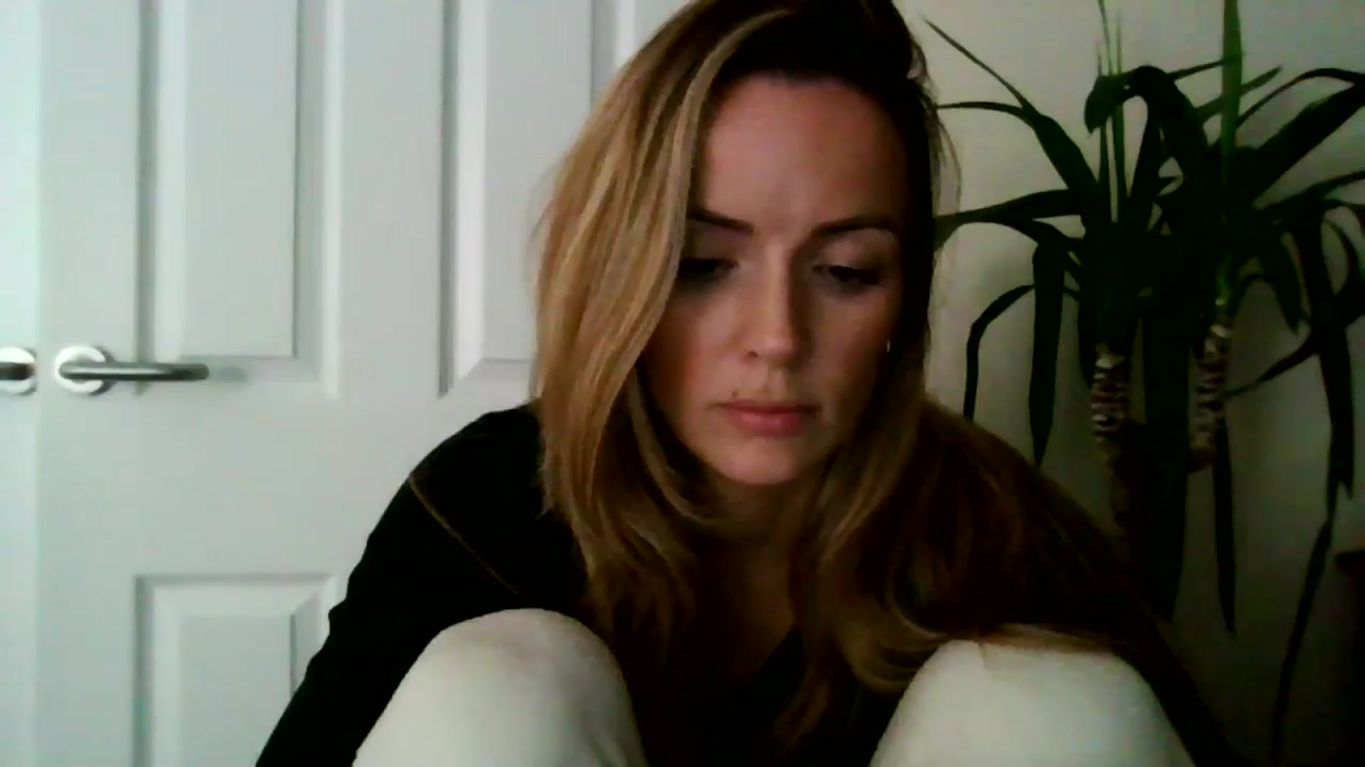 Gallery image thumbnail from British_chick's myfreecams stream on, 07/26/2024, 12:15 image 12 of 20