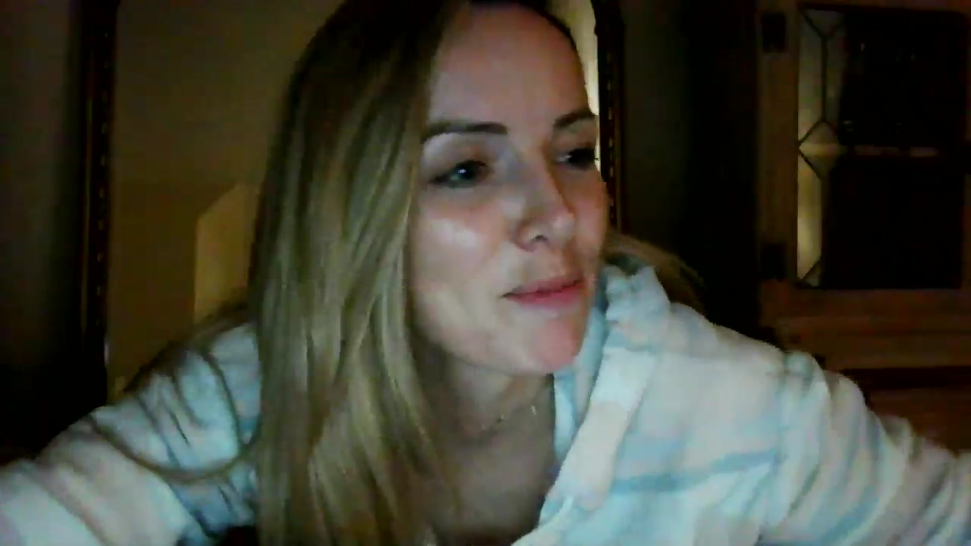 Gallery image thumbnail from British_chick's myfreecams stream on, 08/01/2024, 22:59 image 17 of 20