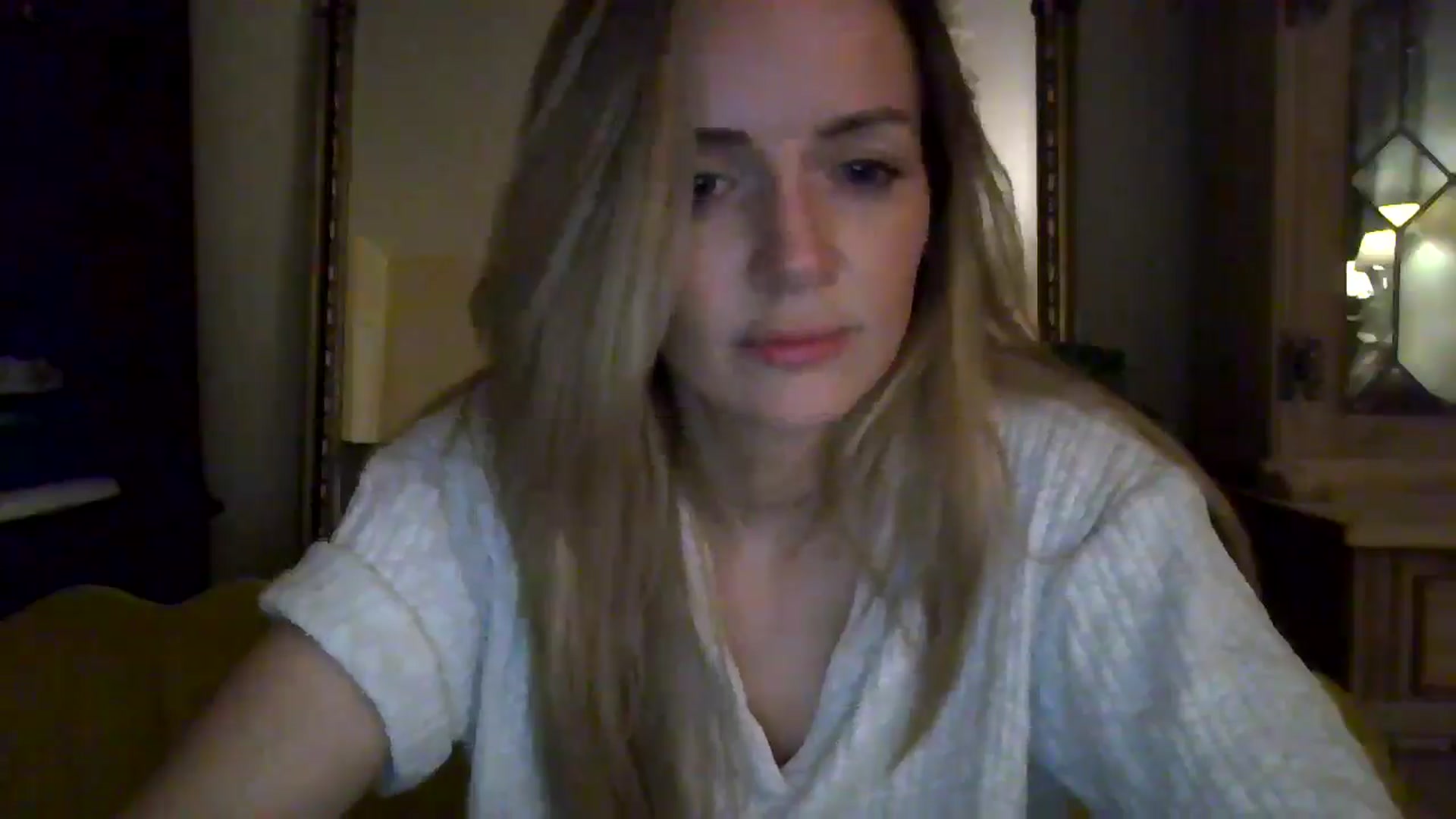 Gallery image thumbnail from British_chick's myfreecams stream on, 08/04/2024, 23:28 image 11 of 20