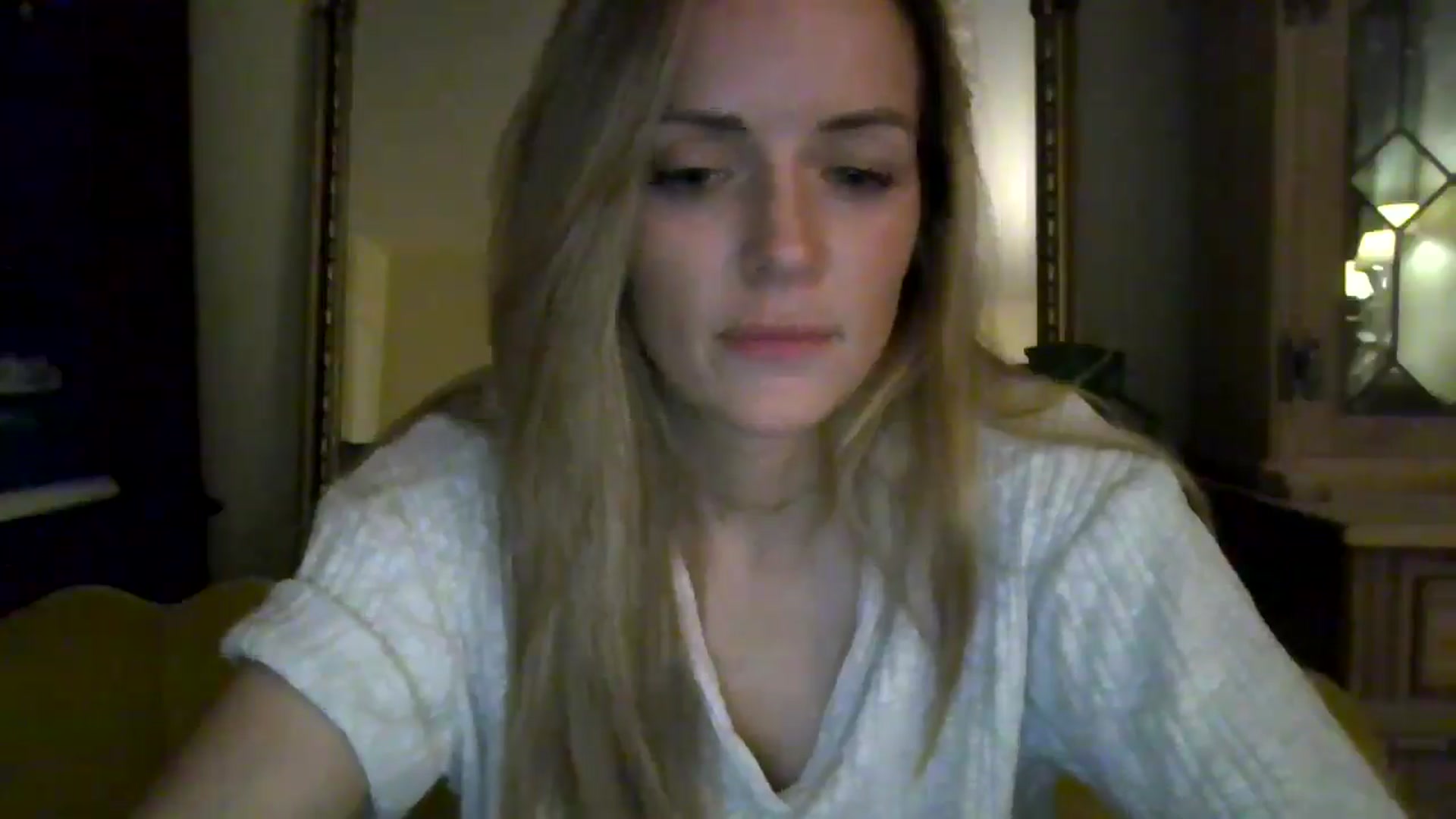 Gallery image thumbnail from British_chick's myfreecams stream on, 08/04/2024, 23:28 image 9 of 20