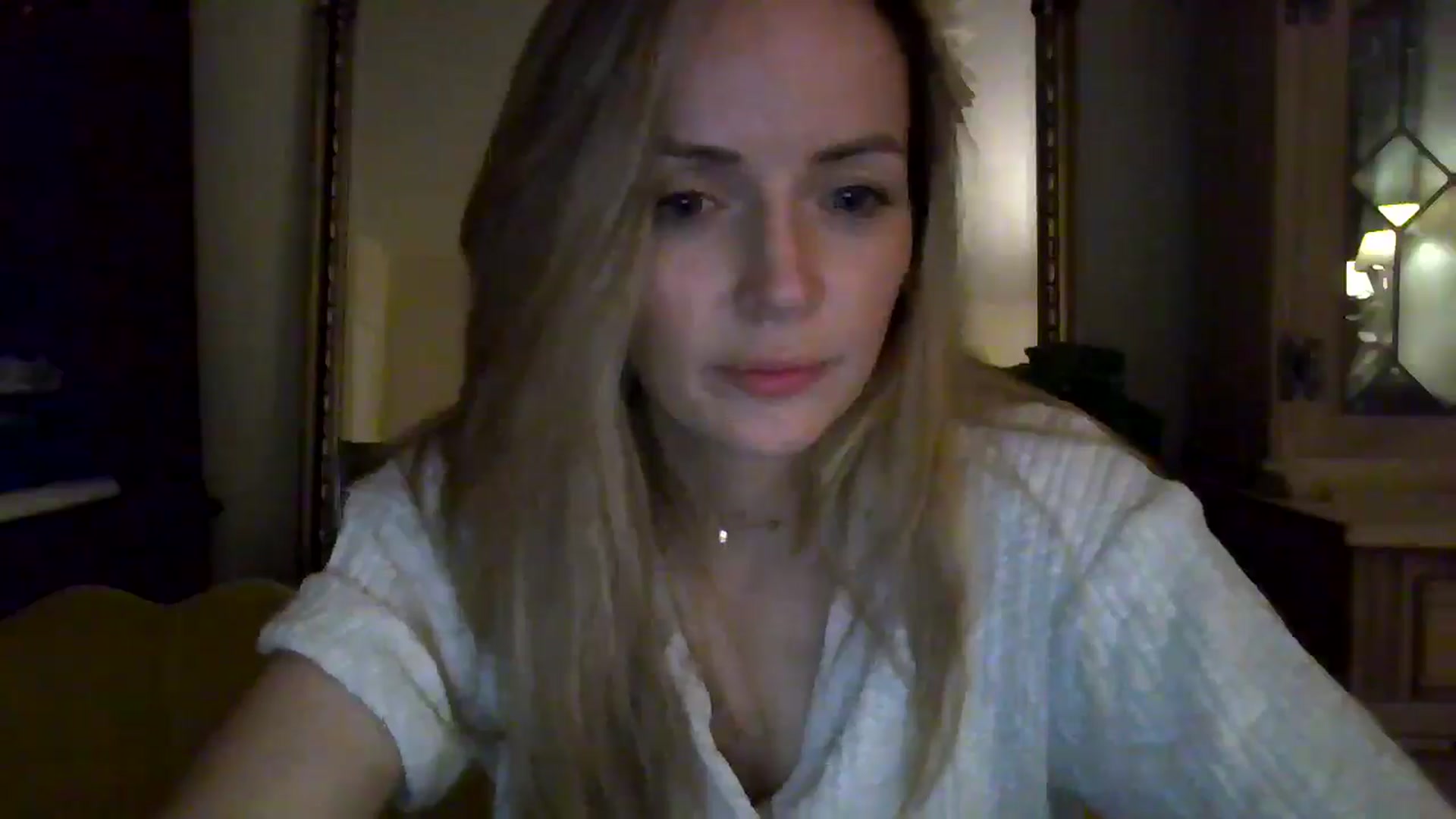 Gallery image thumbnail from British_chick's myfreecams stream on, 08/04/2024, 23:28 image 10 of 20