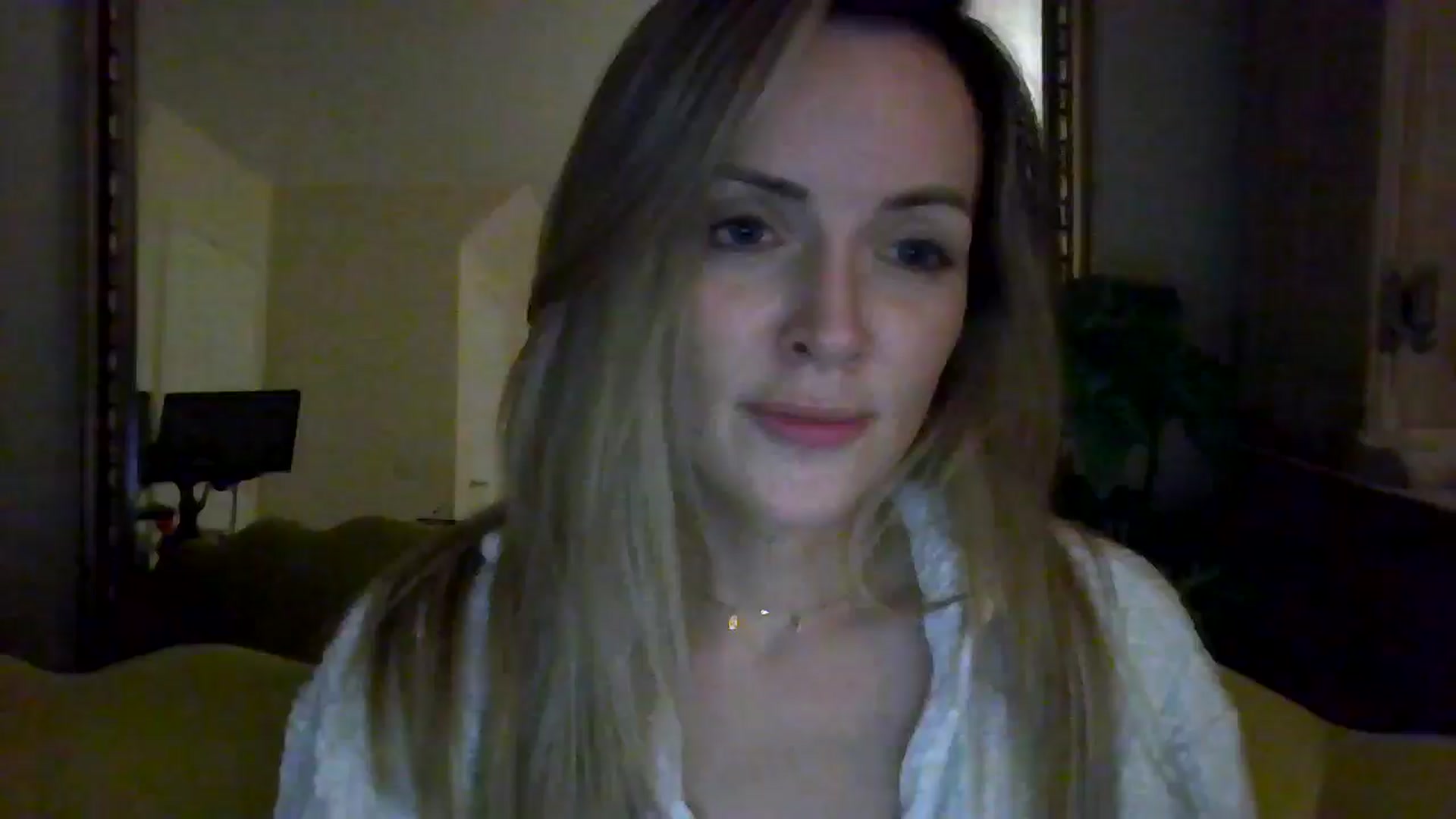 Gallery image thumbnail from British_chick's myfreecams stream on, 08/04/2024, 23:28 image 20 of 20