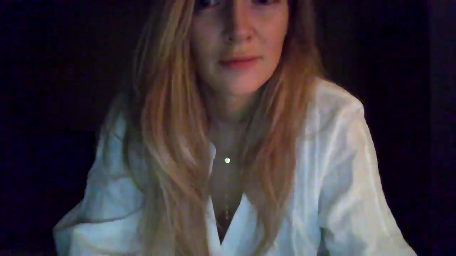 Gallery image thumbnail from British_chick's myfreecams stream on, 08/05/2024, 23:33 image 7 of 20